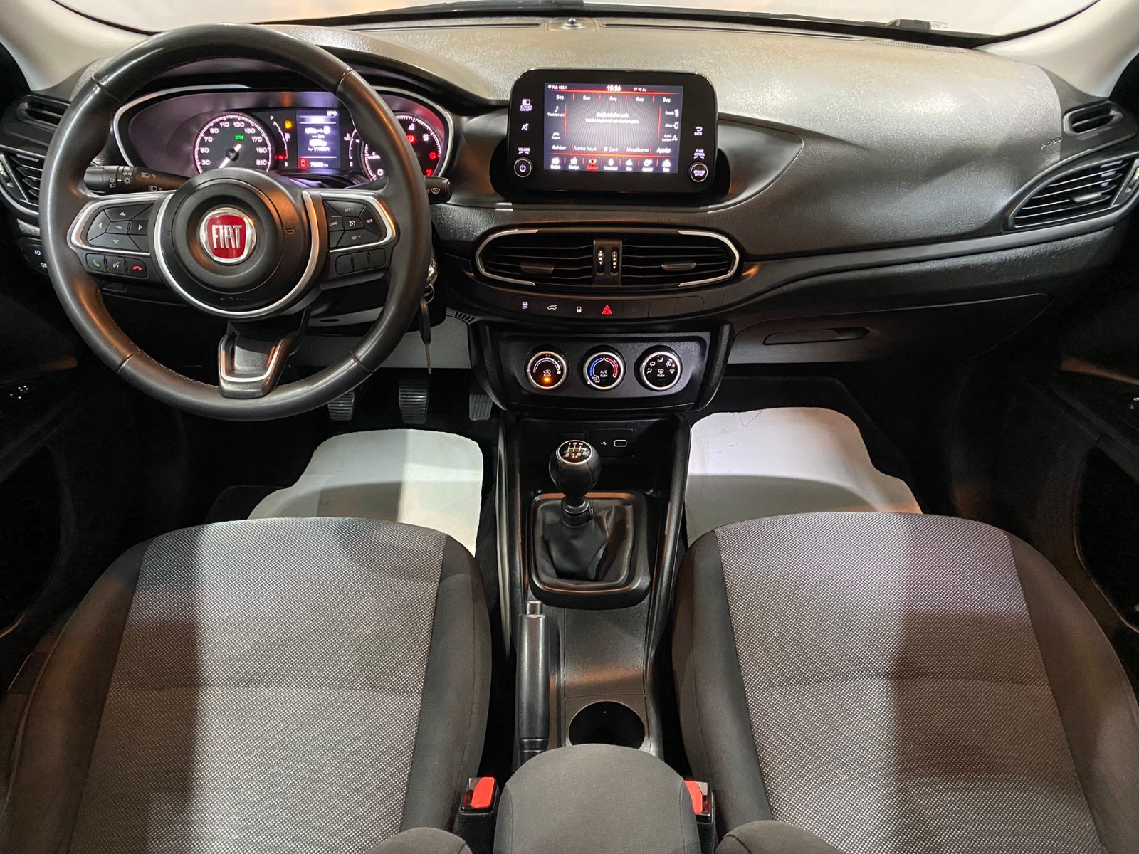 2021 Benzin Manuel Fiat Egea Beyaz Gürel Tasarım Aksesuar Otomotiv San. Tic. Ltd. Şti.