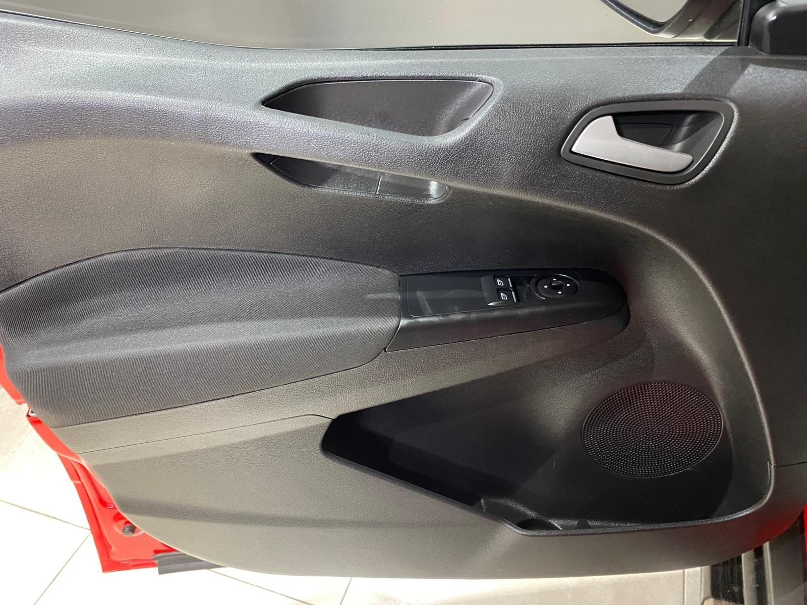 2022 Dizel Manuel Ford Tourneo Courier Kırmızı Gürel Tasarım Aksesuar Otomotiv San. Tic. Ltd. Şti.