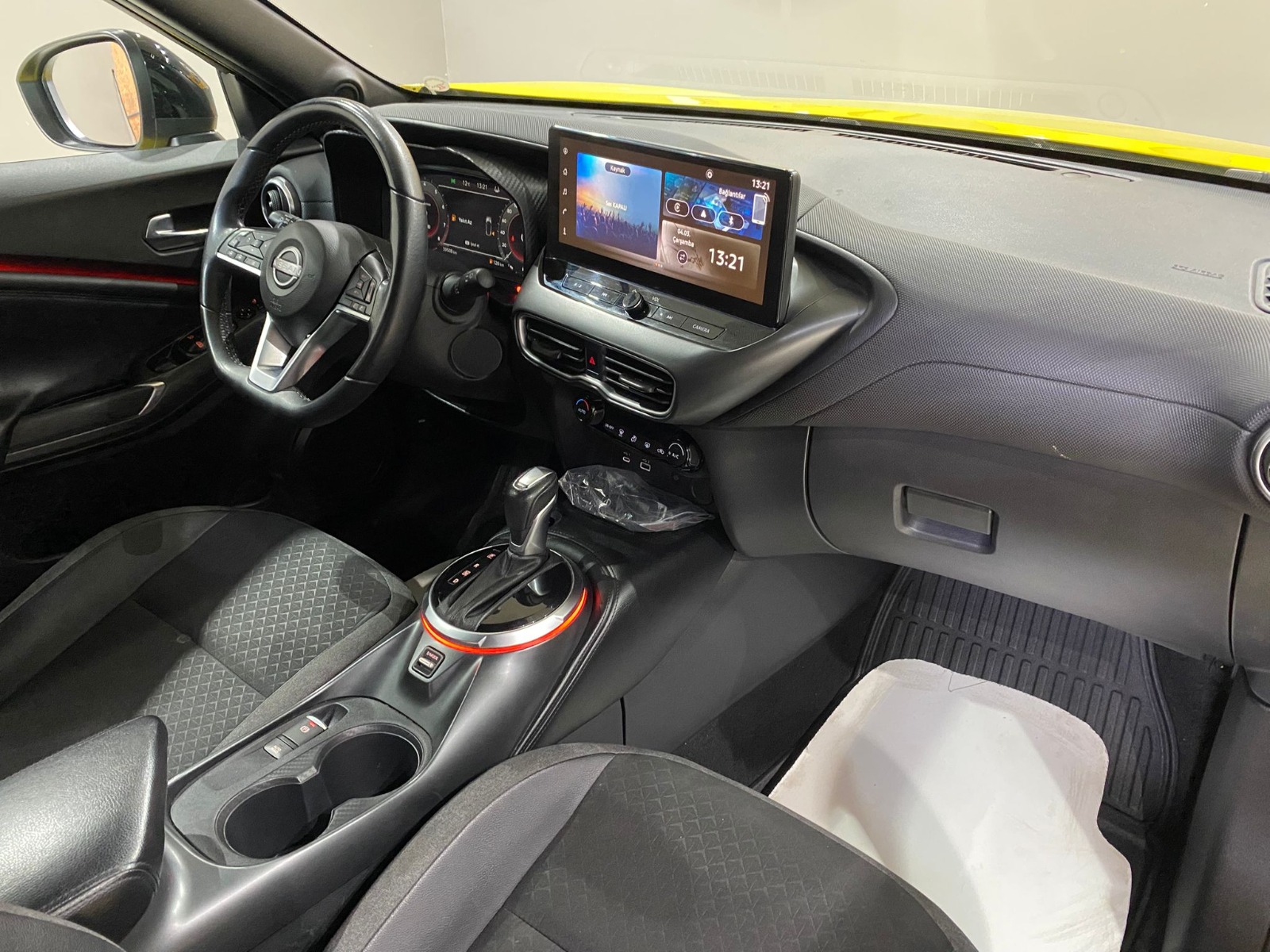 2024 Benzin Otomatik Nissan Juke Sarı Gürel Tasarım Aksesuar Otomotiv San. Tic. Ltd. Şti.