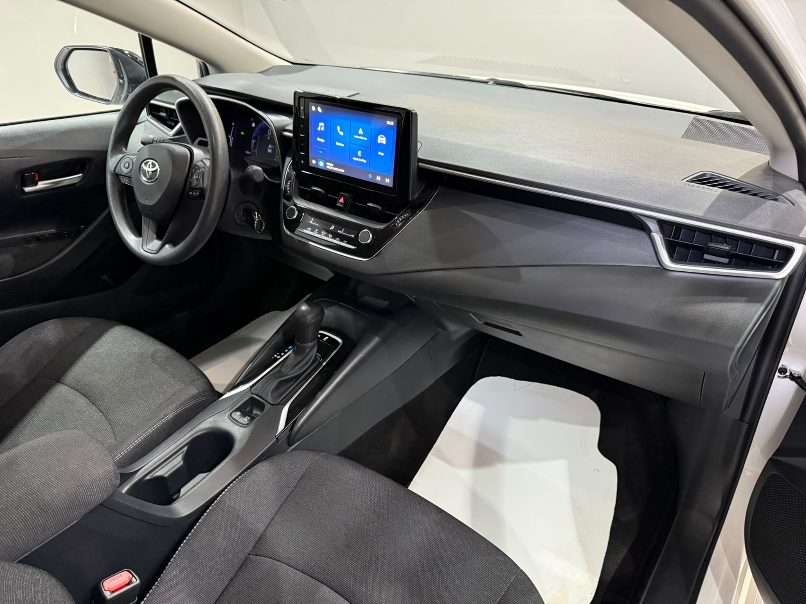 2026 Benzin Otomatik Toyota Corolla Beyaz Gürel Tasarım Aksesuar Otomotiv San. Tic. Ltd. Şti.