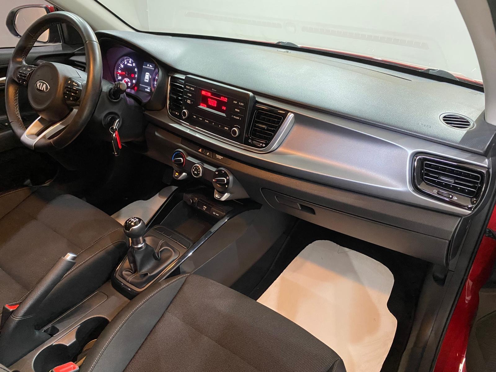 2021 Benzin Manuel Kia Rio Kırmızı Gürel Tasarım Aksesuar Otomotiv San. Tic. Ltd. Şti.