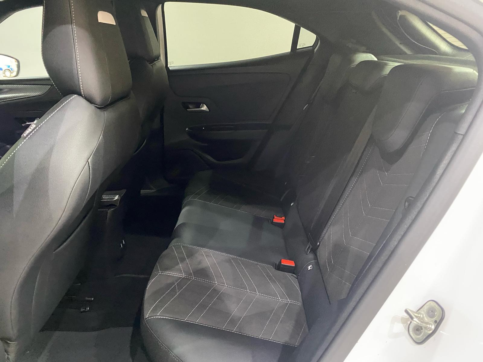2022 Benzin Otomatik Opel Mokka Beyaz Gürel Tasarım Aksesuar Otomotiv San. Tic. Ltd. Şti.