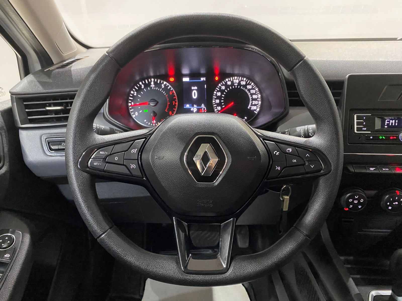 2023 Benzin Otomatik Renault Clio Beyaz Gürel Tasarım Aksesuar Otomotiv San. Tic. Ltd. Şti.