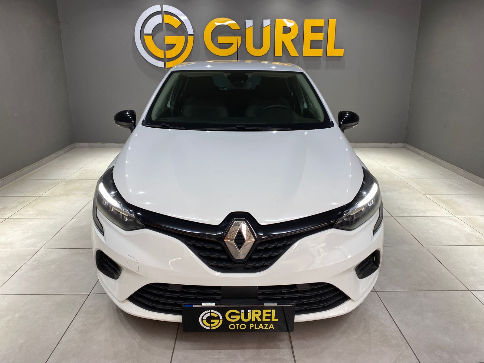 2023 Benzin Otomatik Renault Clio Beyaz Gürel Tasarım Aksesuar Otomotiv San. Tic. Ltd. Şti.