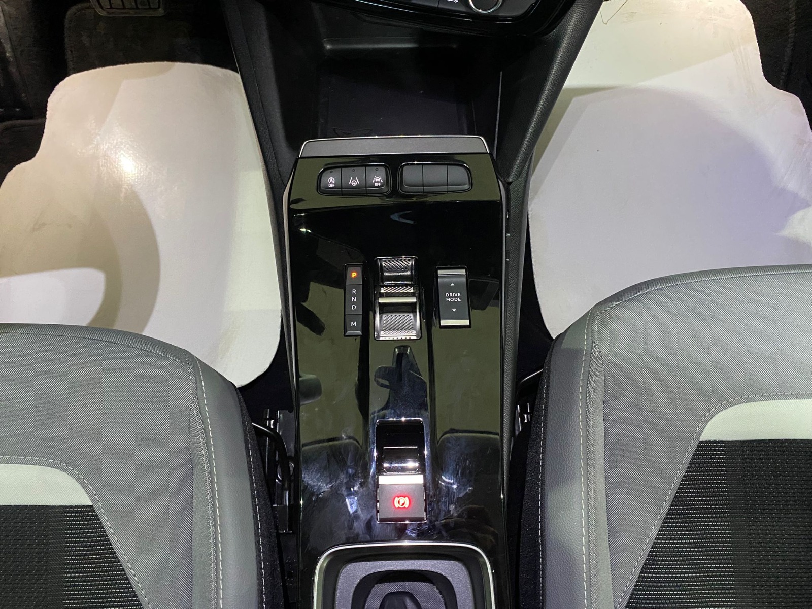 2024 Benzin Otomatik Opel Mokka Siyah Gürel Tasarım Aksesuar Otomotiv San. Tic. Ltd. Şti.