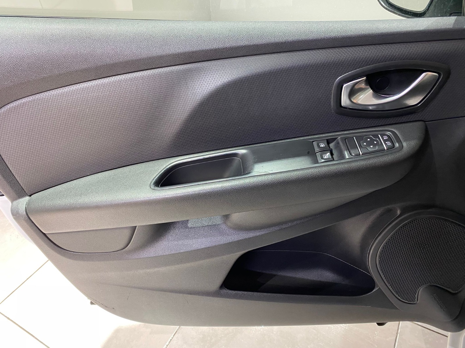 2019 Benzin Manuel Renault Clio Beyaz Gürel Tasarım Aksesuar Otomotiv San. Tic. Ltd. Şti.