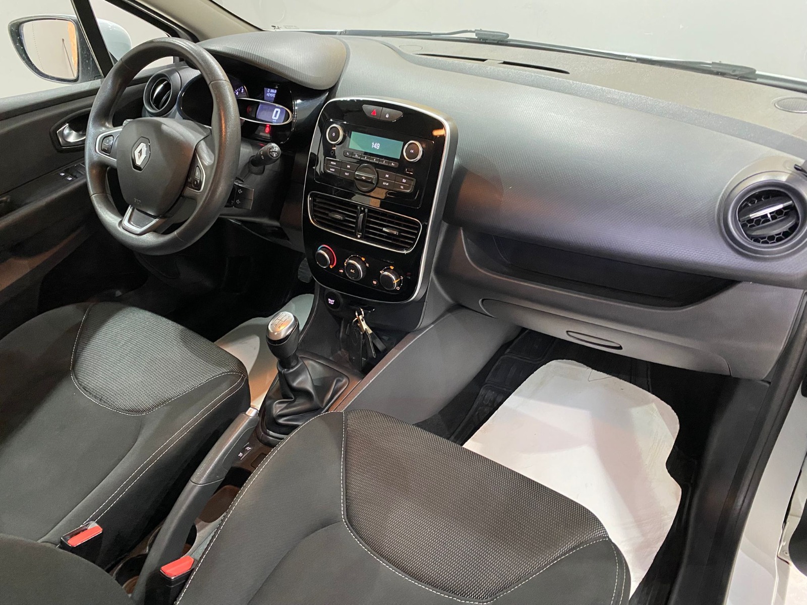 2019 Benzin Manuel Renault Clio Beyaz Gürel Tasarım Aksesuar Otomotiv San. Tic. Ltd. Şti.