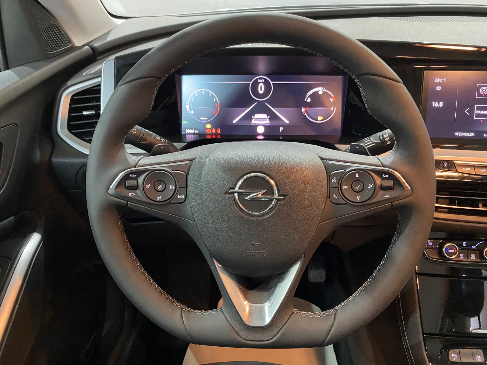 2024 Benzin Otomatik Opel Grandland Gümüş Gri Gürel Tasarım Aksesuar Otomotiv San. Tic. Ltd. Şti.