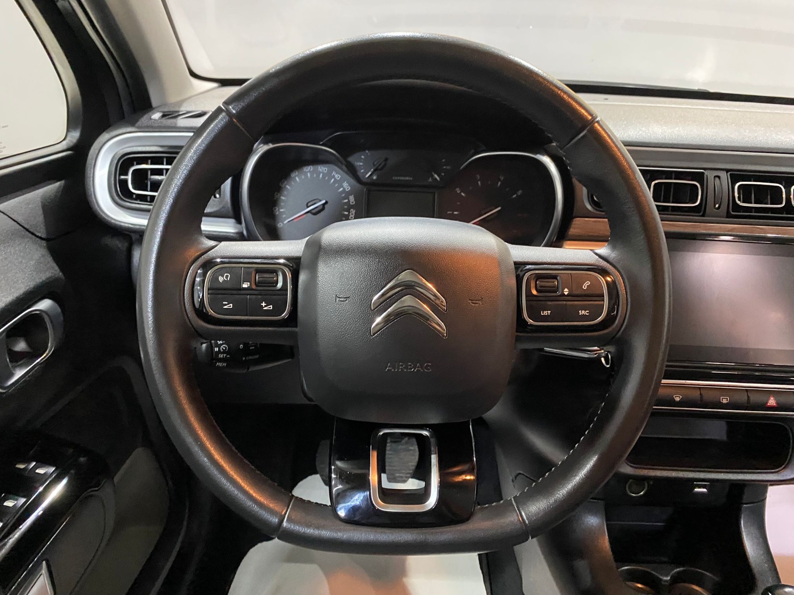 2024 Benzin Manuel Citroen C3 Gri Gürel Tasarım Aksesuar Otomotiv San. Tic. Ltd. Şti.