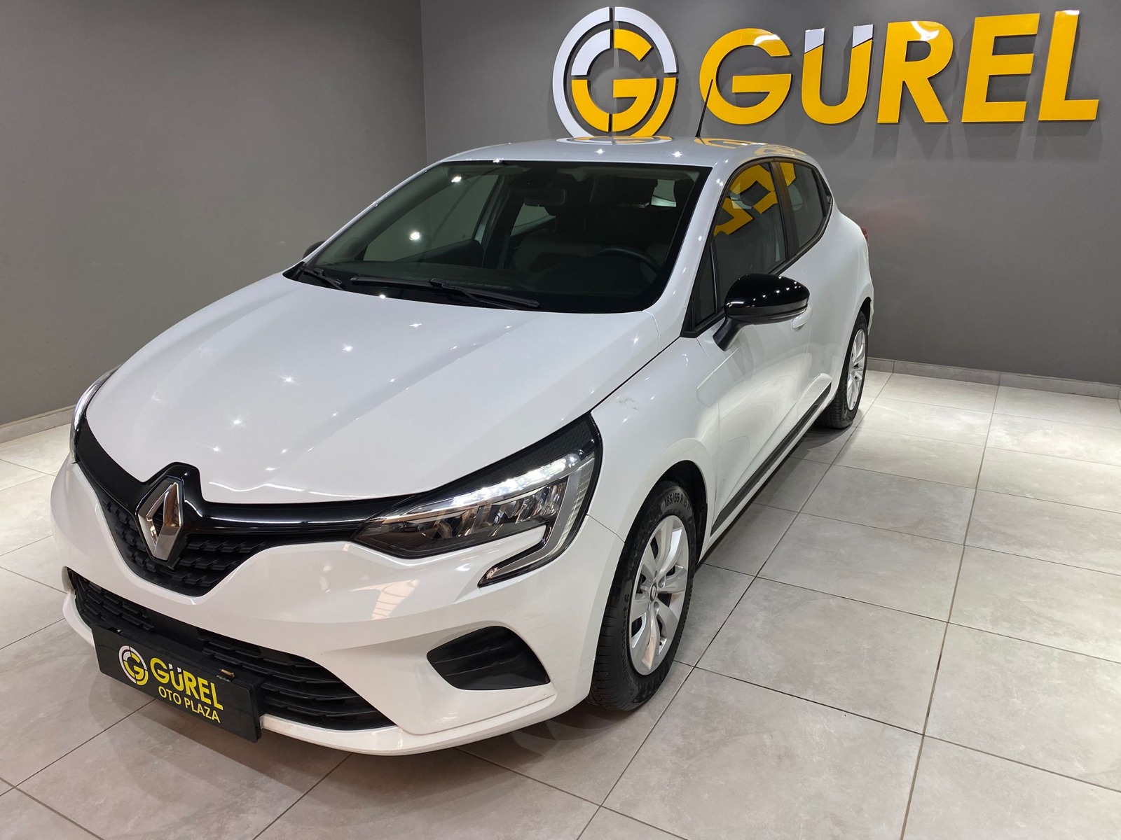 2022 Benzin Manuel Renault Clio Beyaz Gürel Tasarım Aksesuar Otomotiv San. Tic. Ltd. Şti.