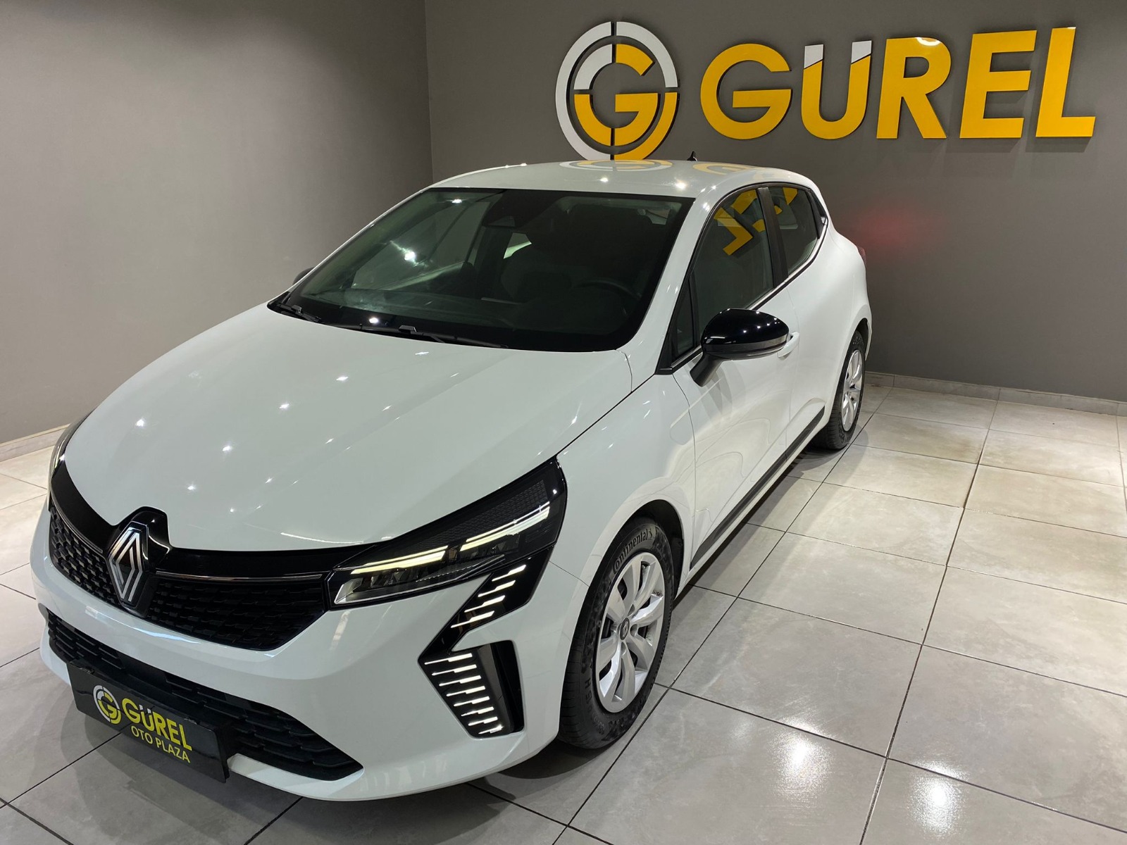 2023 Benzin Otomatik Renault Clio Beyaz Gürel Tasarım Aksesuar Otomotiv San. Tic. Ltd. Şti.