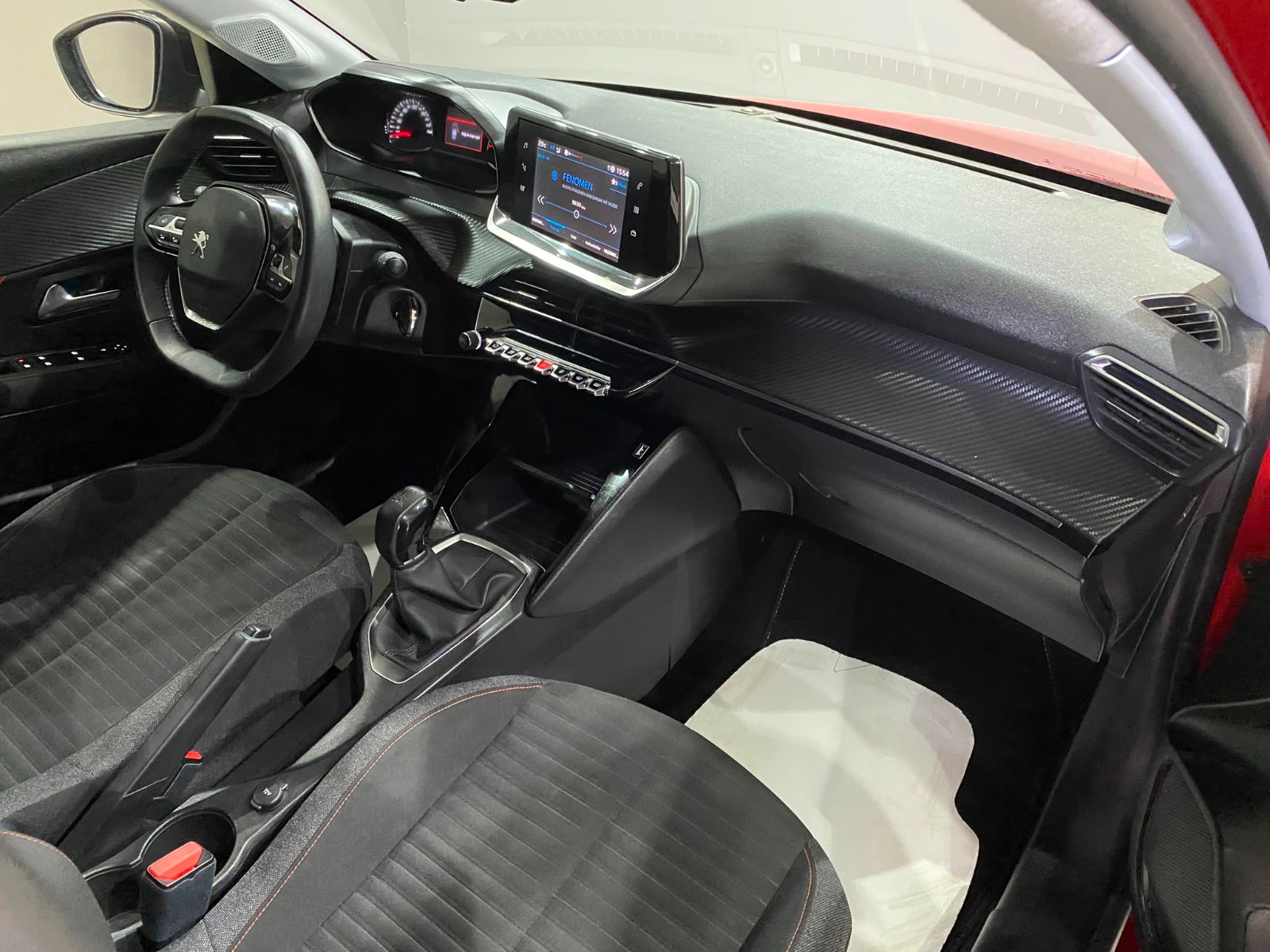 2022 Benzin Manuel Peugeot 208 Kırmızı Gürel Tasarım Aksesuar Otomotiv San. Tic. Ltd. Şti.