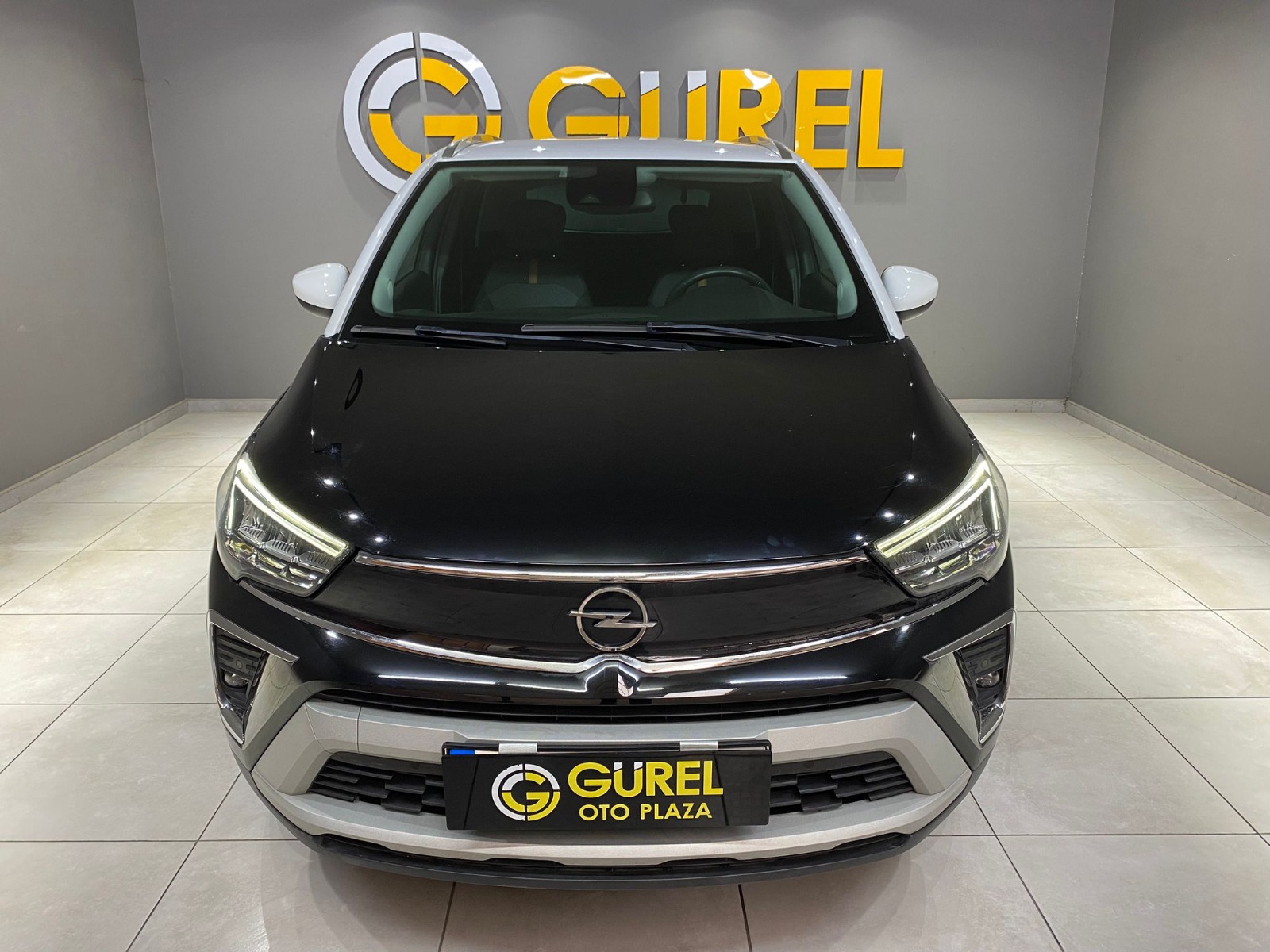 2021 Benzin Otomatik Opel Crossland Siyah Gürel Tasarım Aksesuar Otomotiv San. Tic. Ltd. Şti.