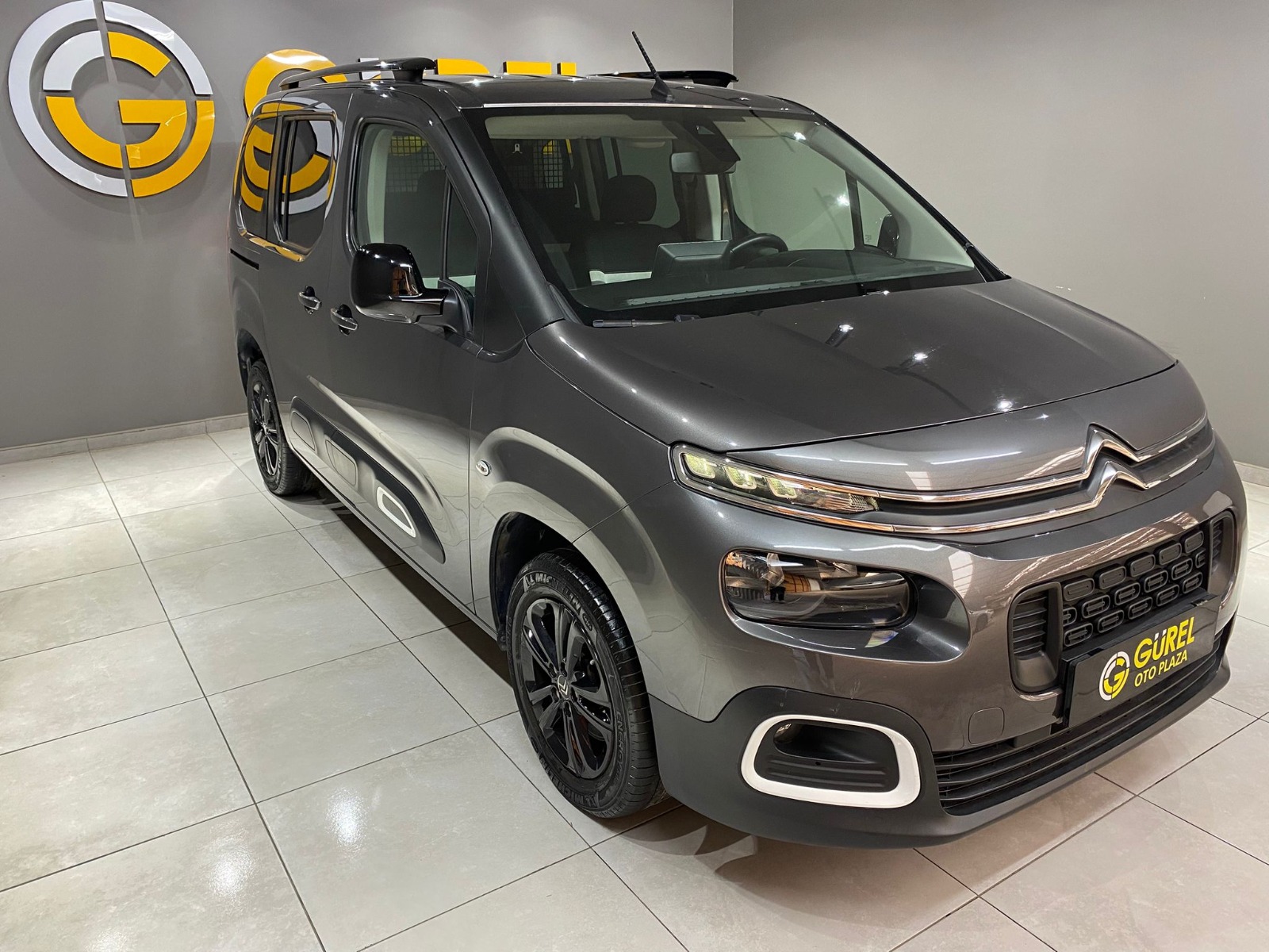 2022 Dizel Otomatik Citroen Berlingo Gri Gürel Tasarım Aksesuar Otomotiv San. Tic. Ltd. Şti.