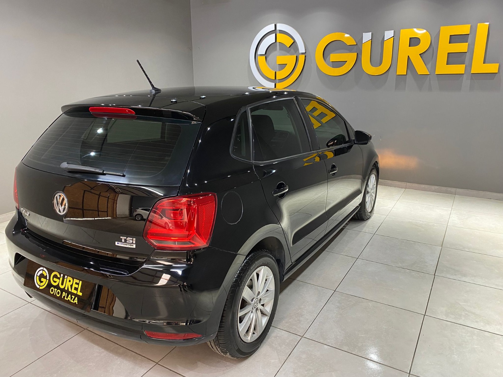2016 Benzin Otomatik Volkswagen Polo Siyah Gürel Tasarım Aksesuar Otomotiv San. Tic. Ltd. Şti.