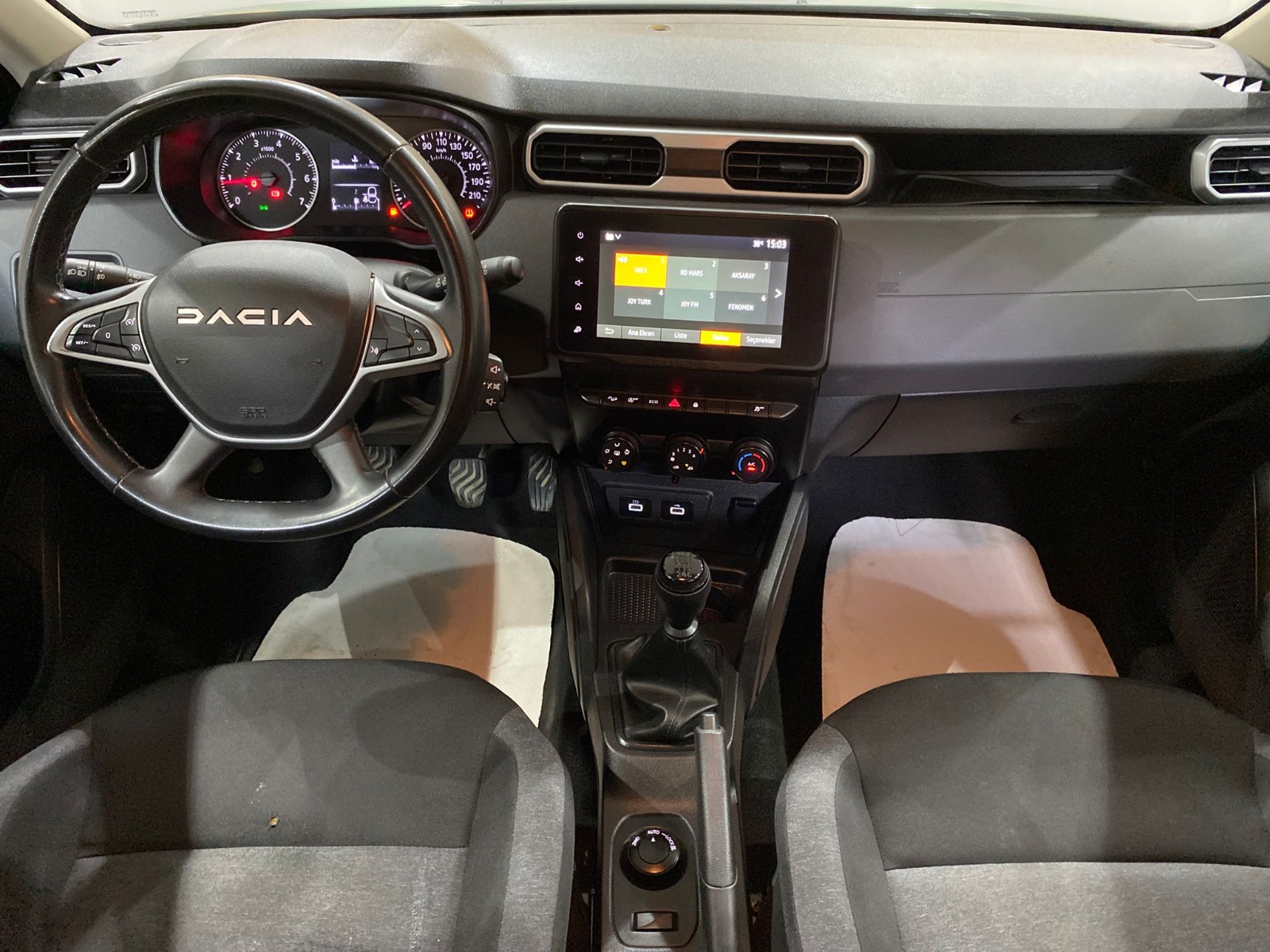 2023 Benzin Manuel Dacia Duster Yeşil Gürel Tasarım Aksesuar Otomotiv San. Tic. Ltd. Şti.