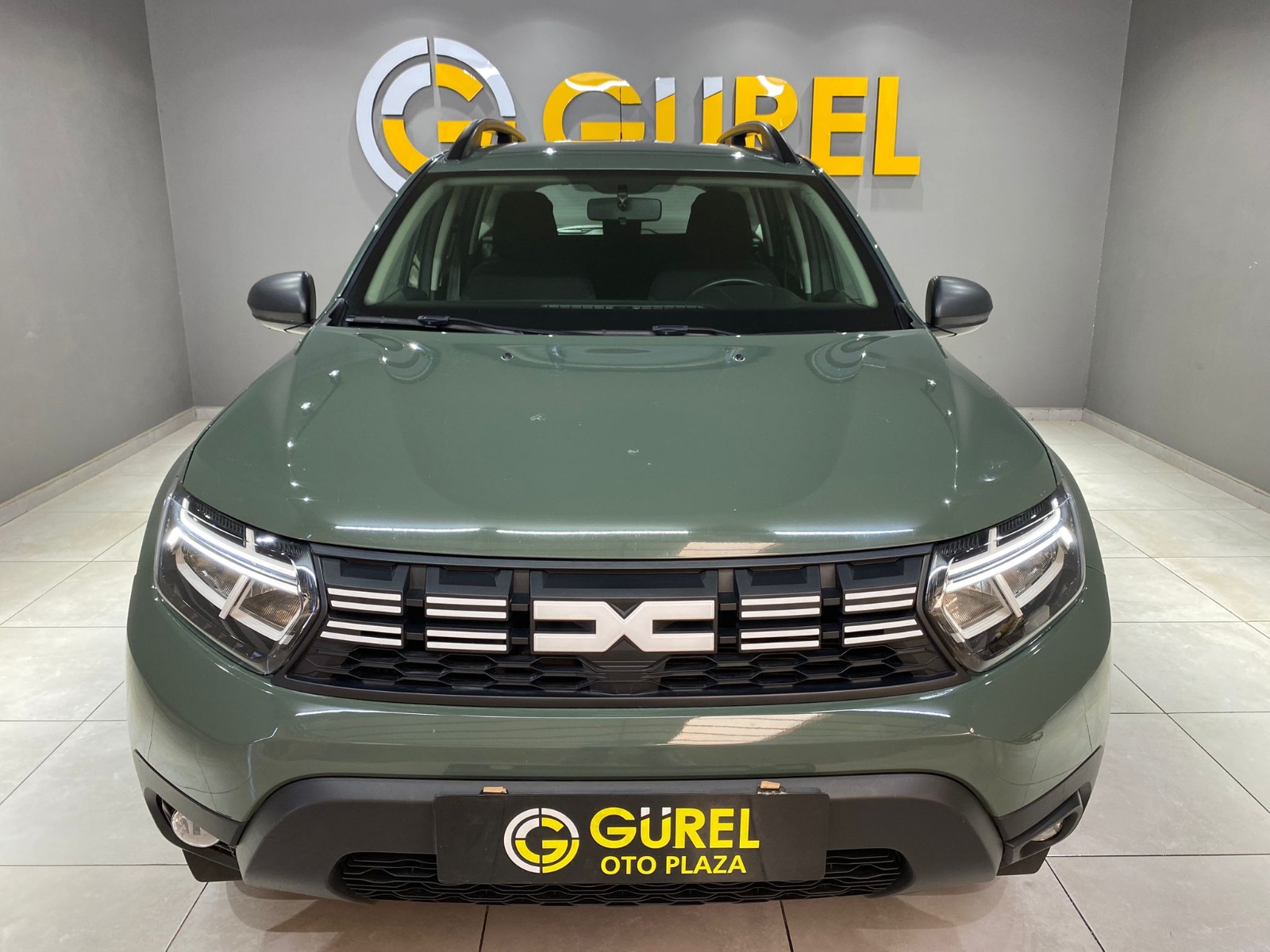 2023 Benzin Manuel Dacia Duster Yeşil Gürel Tasarım Aksesuar Otomotiv San. Tic. Ltd. Şti.