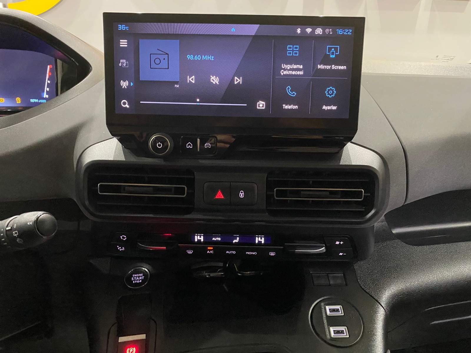2026 Dizel Otomatik Peugeot Rifter Gri Gürel Tasarım Aksesuar Otomotiv San. Tic. Ltd. Şti.
