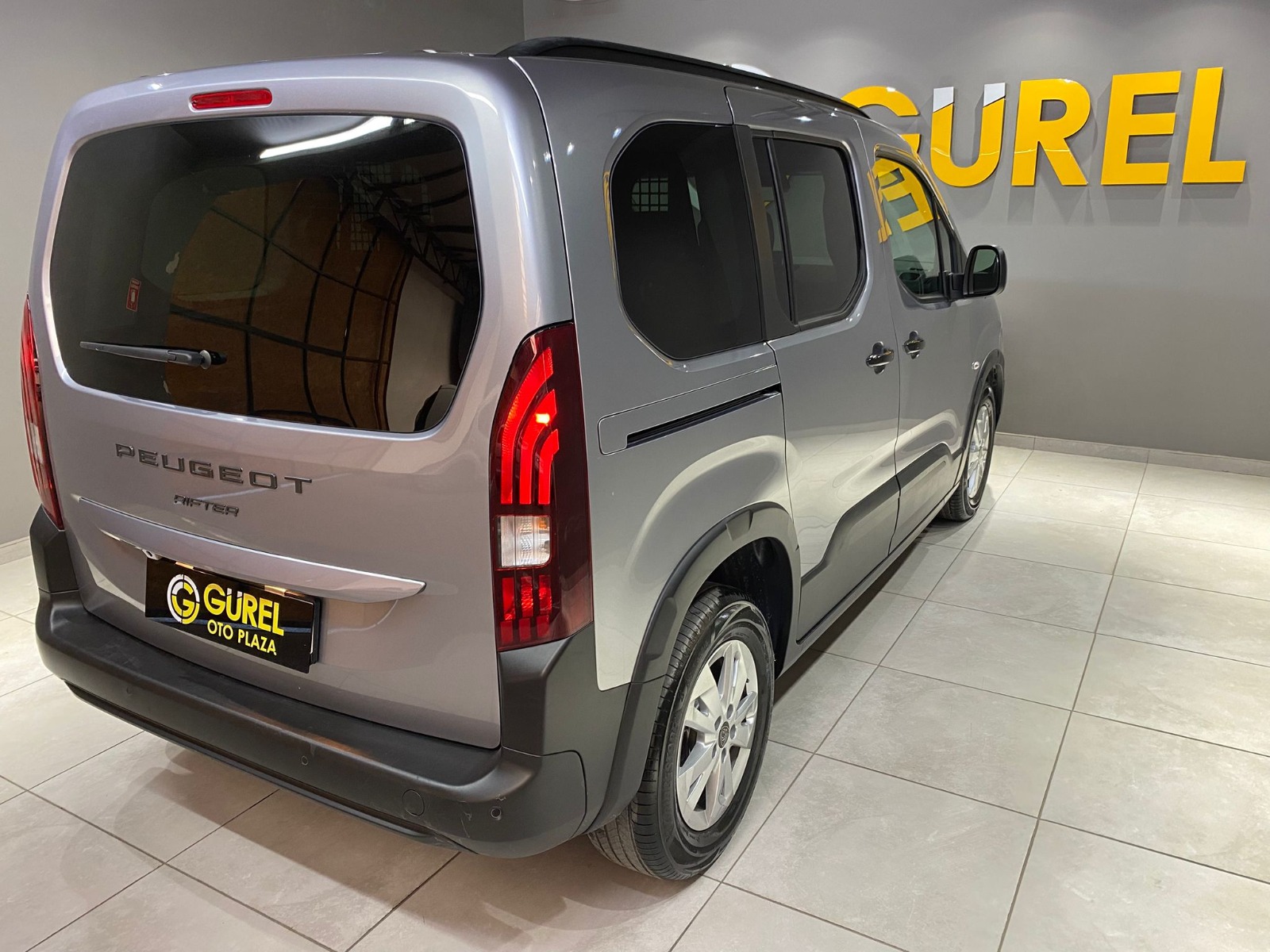 2026 Dizel Otomatik Peugeot Rifter Gri Gürel Tasarım Aksesuar Otomotiv San. Tic. Ltd. Şti.