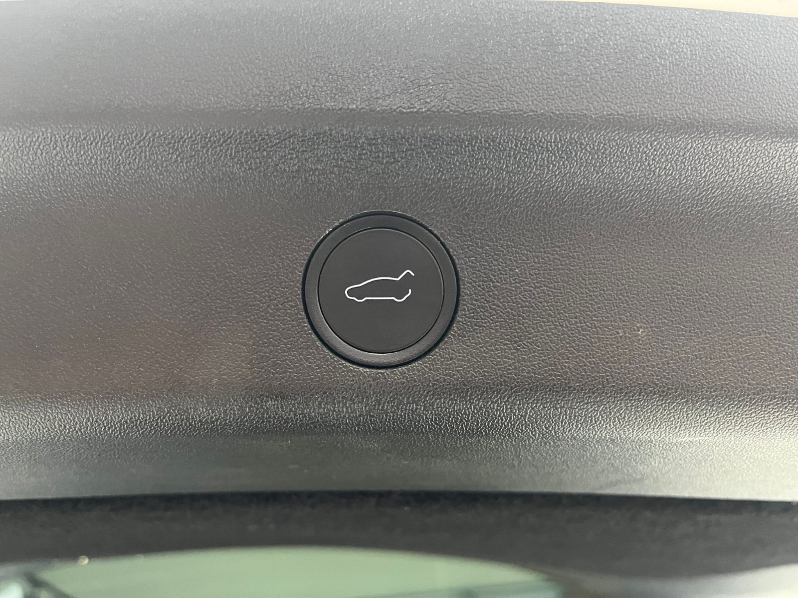 2023 Elektrik Otomatik Tesla Model Y Beyaz Gürel Tasarım Aksesuar Otomotiv San. Tic. Ltd. Şti.