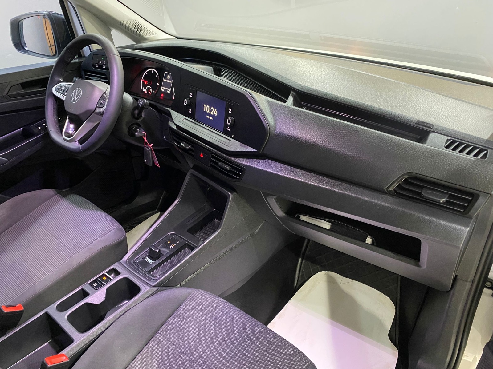 2022 Dizel Otomatik Volkswagen Caddy Beyaz Gürel Tasarım Aksesuar Otomotiv San. Tic. Ltd. Şti.