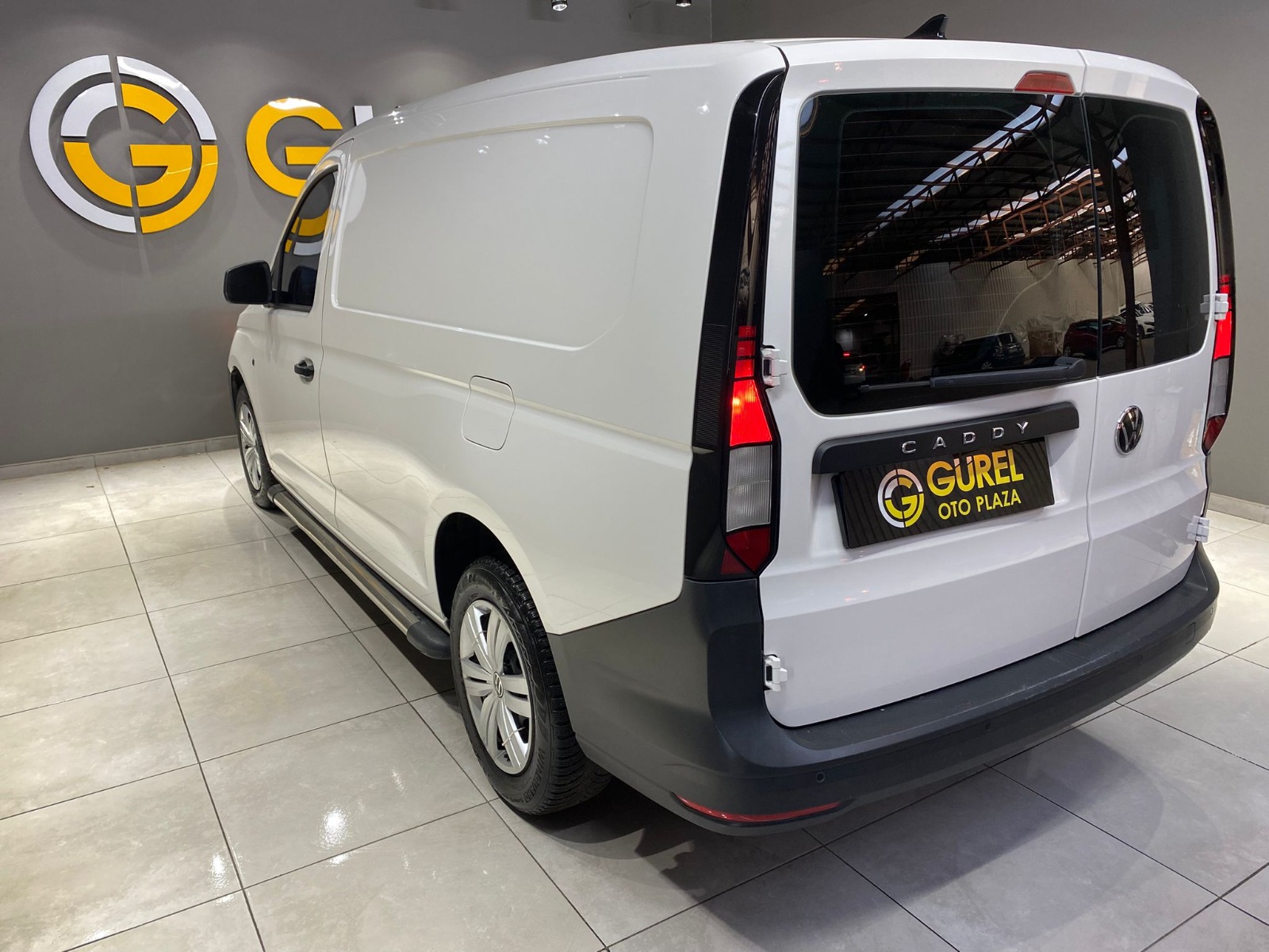 2022 Dizel Otomatik Volkswagen Caddy Beyaz Gürel Tasarım Aksesuar Otomotiv San. Tic. Ltd. Şti.