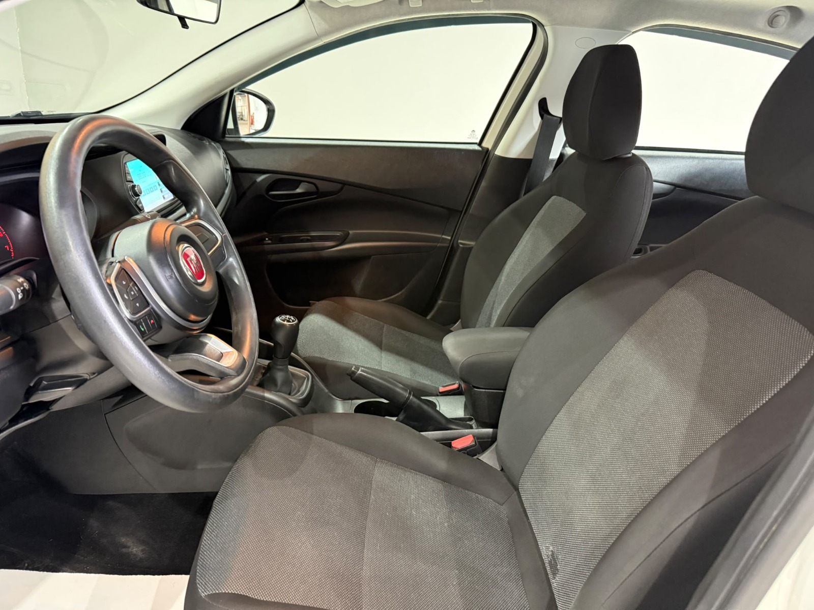 2023 Dizel Manuel Fiat Egea Beyaz Gürel Tasarım Aksesuar Otomotiv San. Tic. Ltd. Şti.