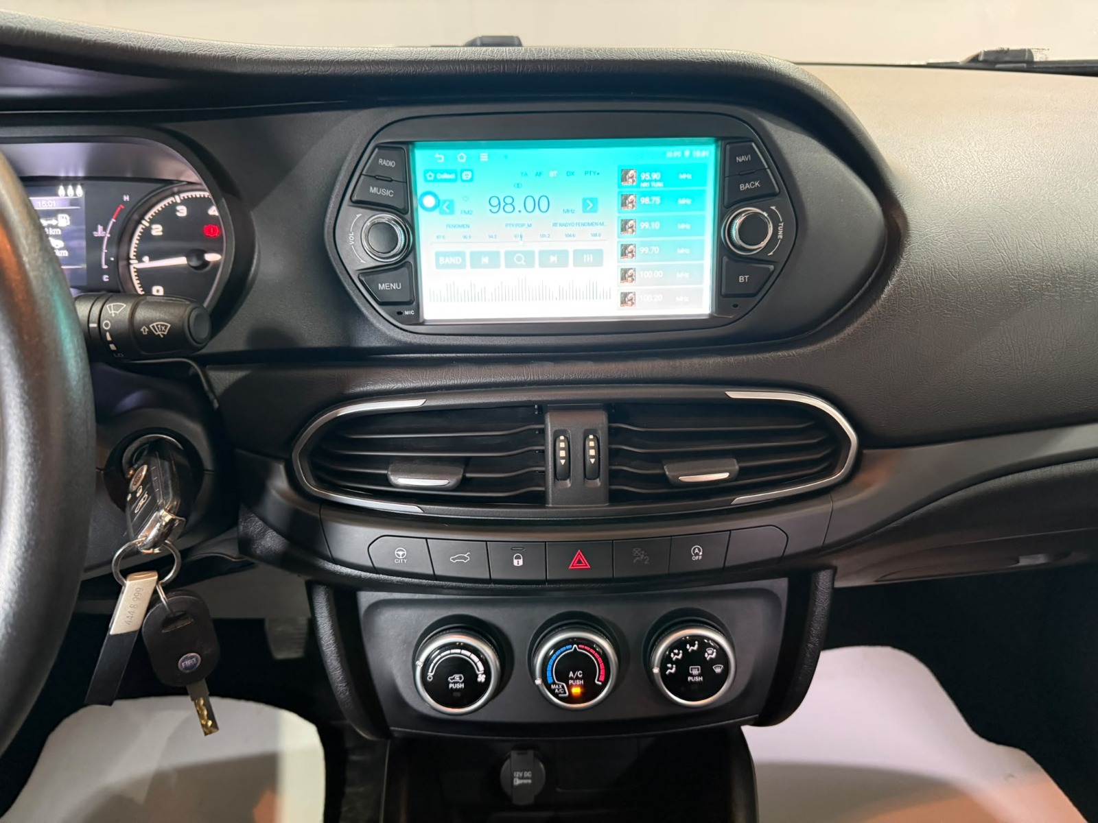 2023 Dizel Manuel Fiat Egea Beyaz Gürel Tasarım Aksesuar Otomotiv San. Tic. Ltd. Şti.
