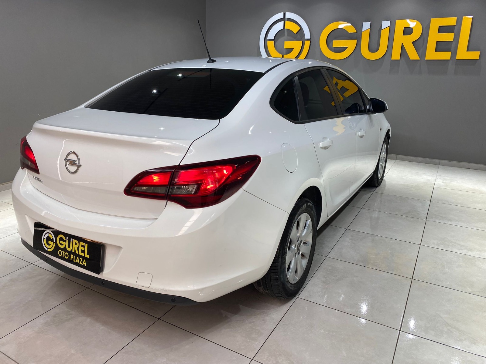 2016 Benzin + LPG Manuel Opel Astra Beyaz Gürel Tasarım Aksesuar Otomotiv San. Tic. Ltd. Şti.