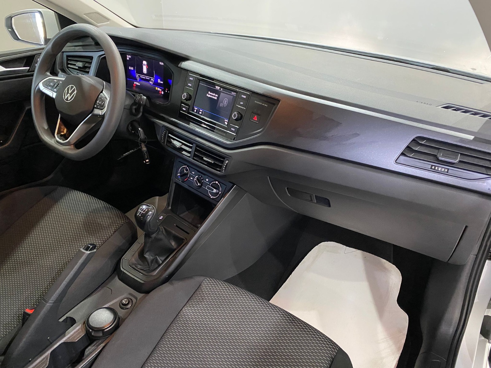 2023 Benzin Manuel Volkswagen Polo Beyaz Gürel Tasarım Aksesuar Otomotiv San. Tic. Ltd. Şti.