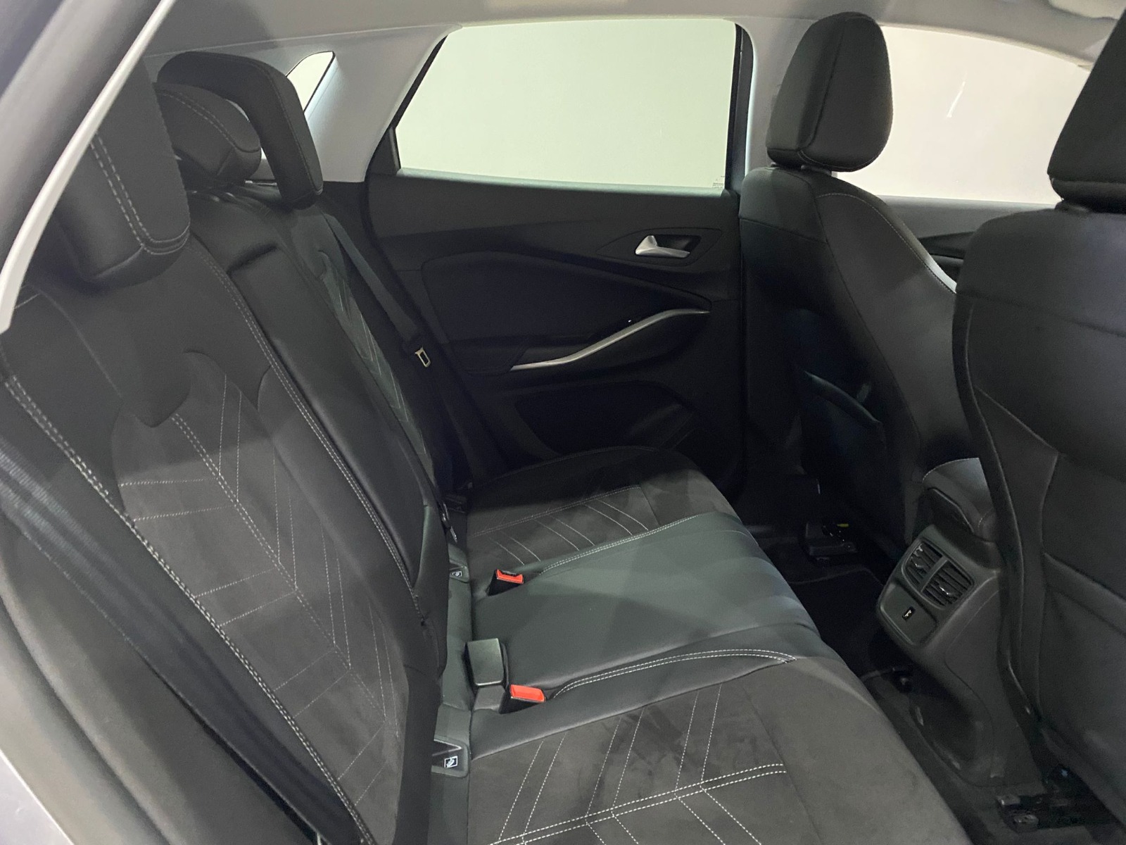 2023 Benzin Otomatik Opel Grandland Gri Gürel Tasarım Aksesuar Otomotiv San. Tic. Ltd. Şti.