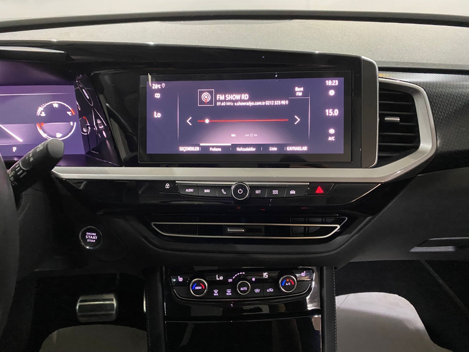 2023 Benzin Otomatik Opel Grandland Gri Gürel Tasarım Aksesuar Otomotiv San. Tic. Ltd. Şti.