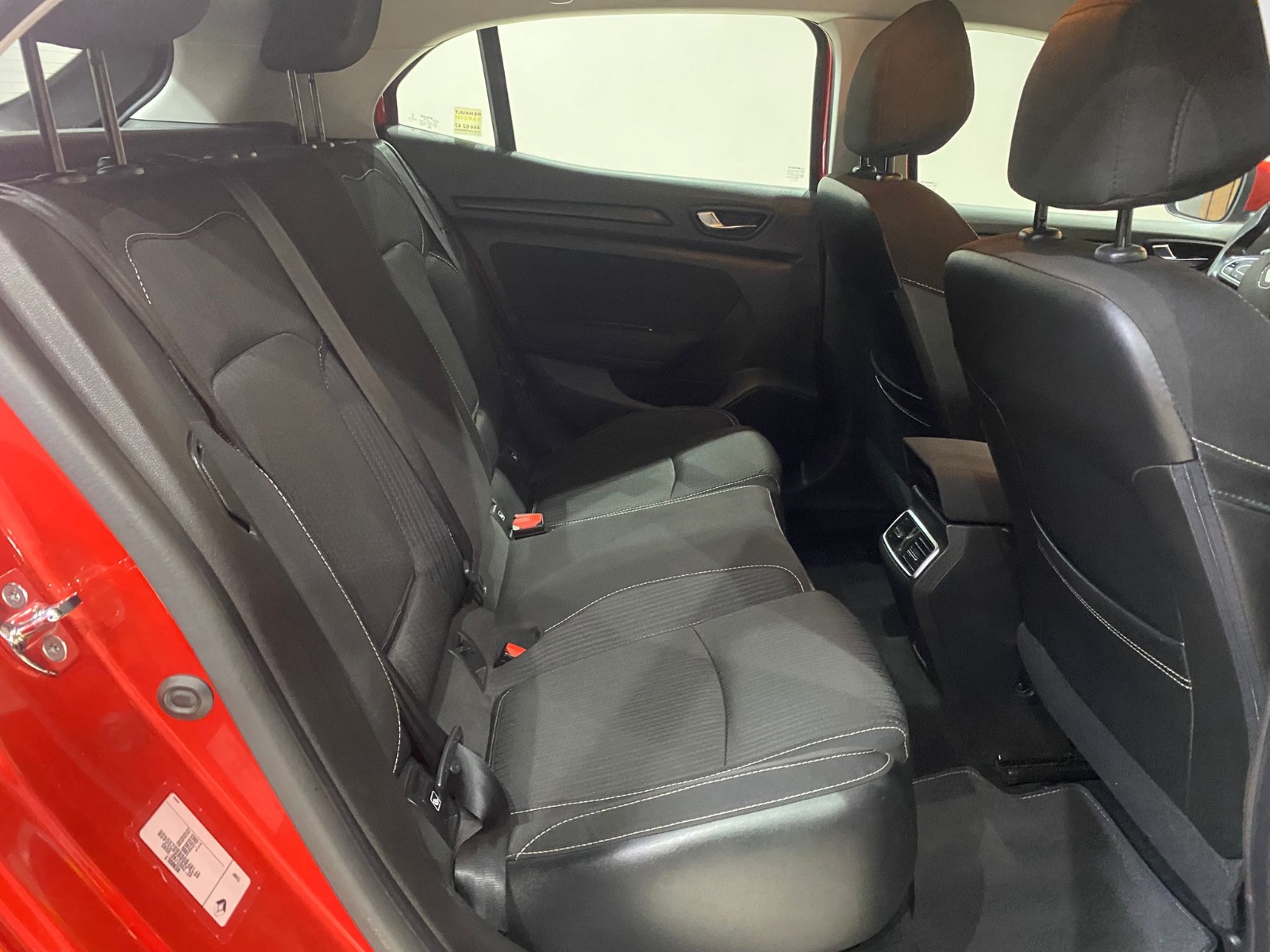 2018 Benzin Manuel Renault Megane Kırmızı Gürel Tasarım Aksesuar Otomotiv San. Tic. Ltd. Şti.