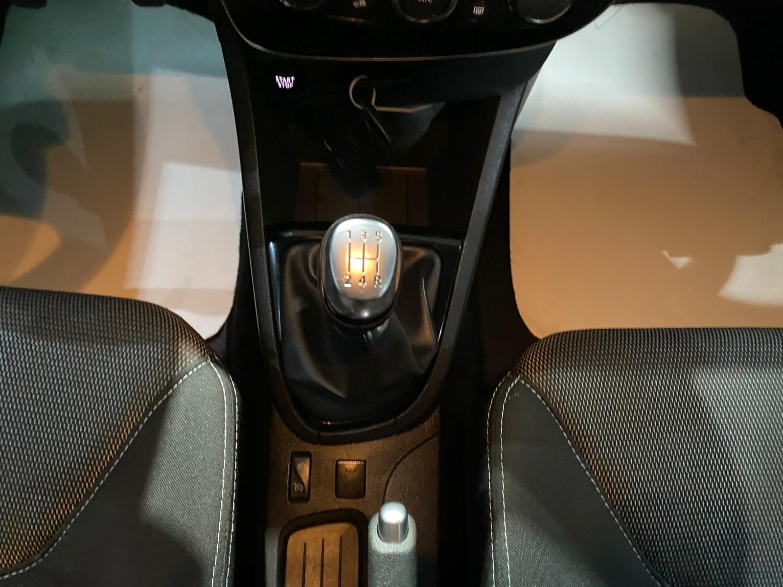 2020 Benzin Manuel Renault Clio Beyaz Gürel Tasarım Aksesuar Otomotiv San. Tic. Ltd. Şti.