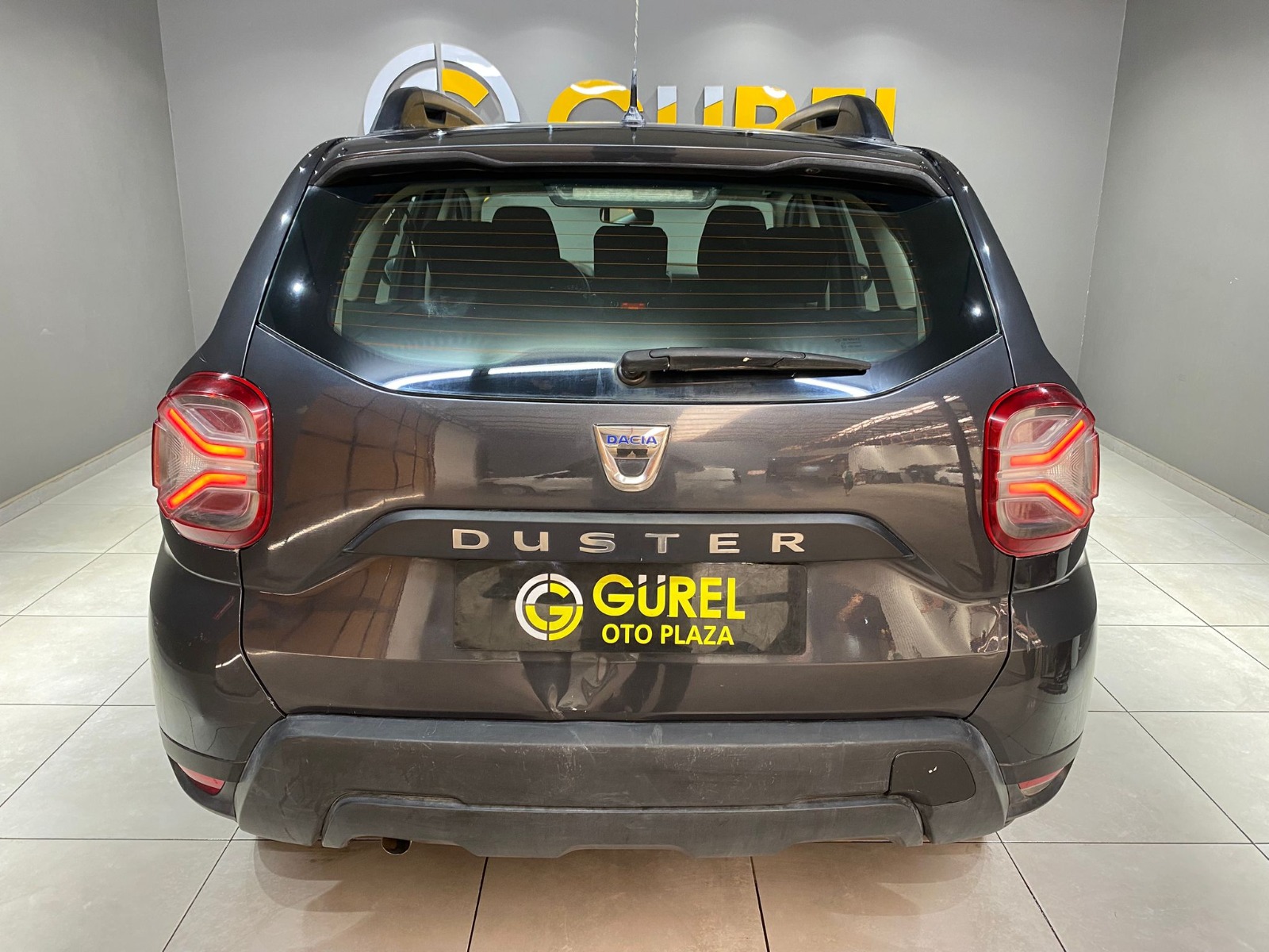 2022 Benzin Manuel Dacia Duster Gri Gürel Tasarım Aksesuar Otomotiv San. Tic. Ltd. Şti.