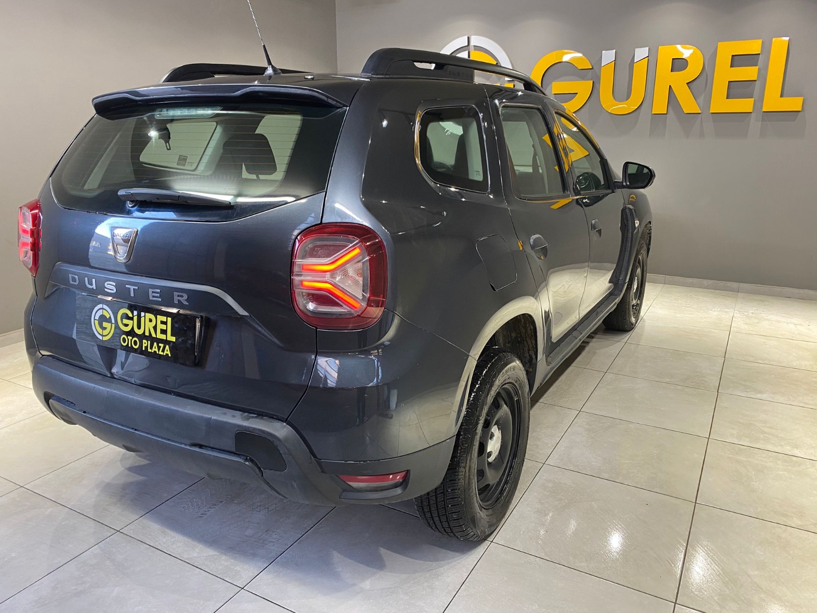 2022 Benzin Manuel Dacia Duster Gri Gürel Tasarım Aksesuar Otomotiv San. Tic. Ltd. Şti.