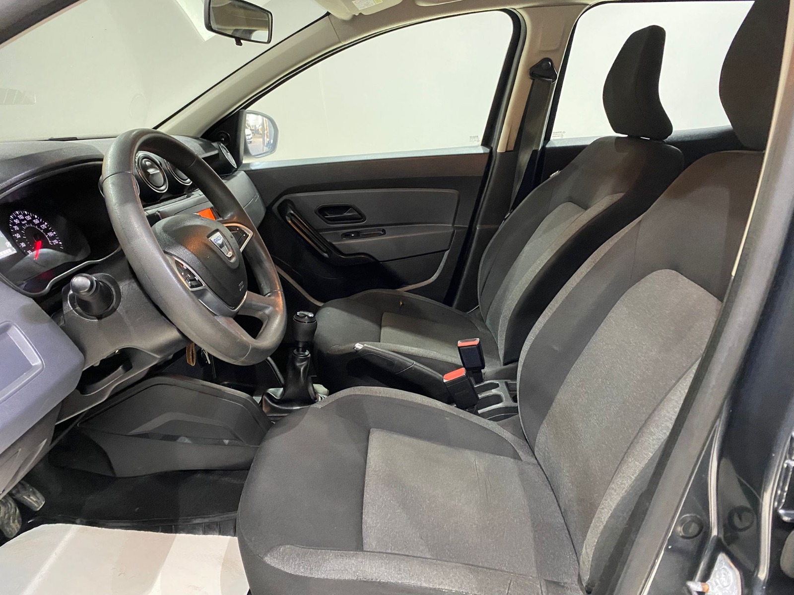 2022 Benzin Manuel Dacia Duster Gri Gürel Tasarım Aksesuar Otomotiv San. Tic. Ltd. Şti.