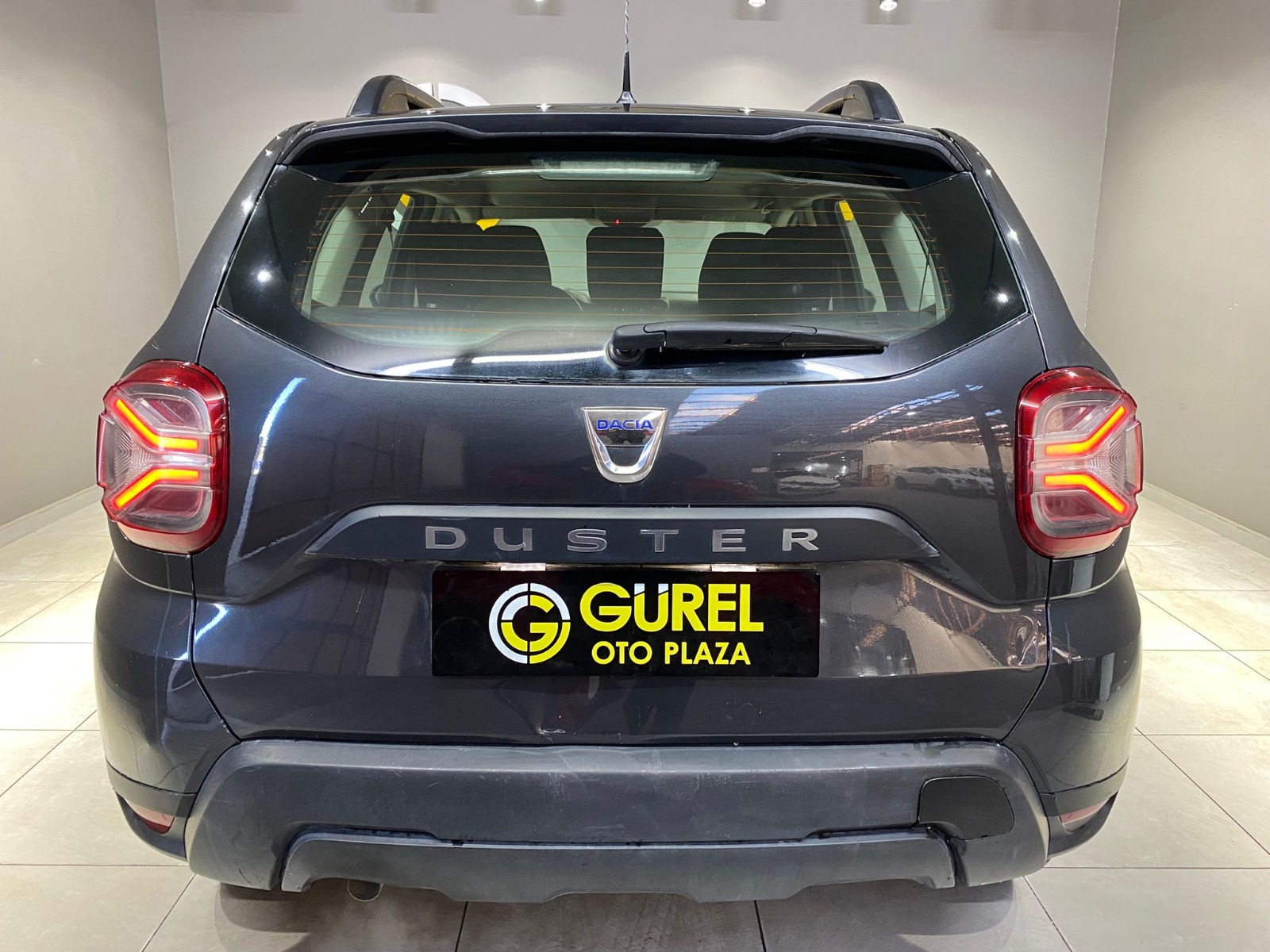 2022 Benzin Manuel Dacia Duster Gri Gürel Tasarım Aksesuar Otomotiv San. Tic. Ltd. Şti.