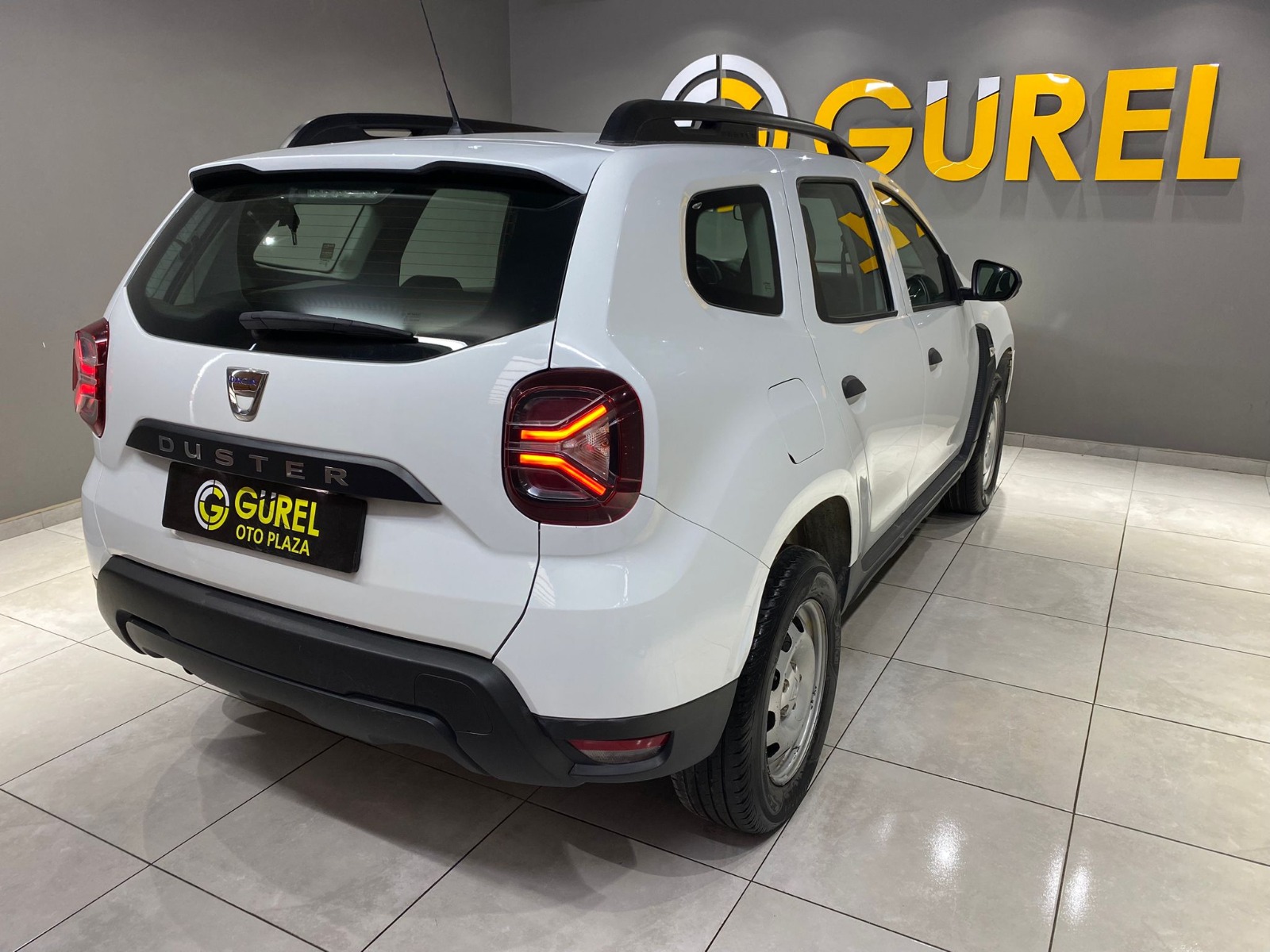 TaksitliOto.Net | 2.El Dacia Duster SUV 1.0 Tce ECO-G Comfort | Manuel & Benzin + LPG | Beyaz | İzmir.2el 2022 Benzin + LPG Manuel Dacia Duster Beyaz Gürel Tasarım Aksesuar Otomotiv San. Tic. Ltd. Şti.