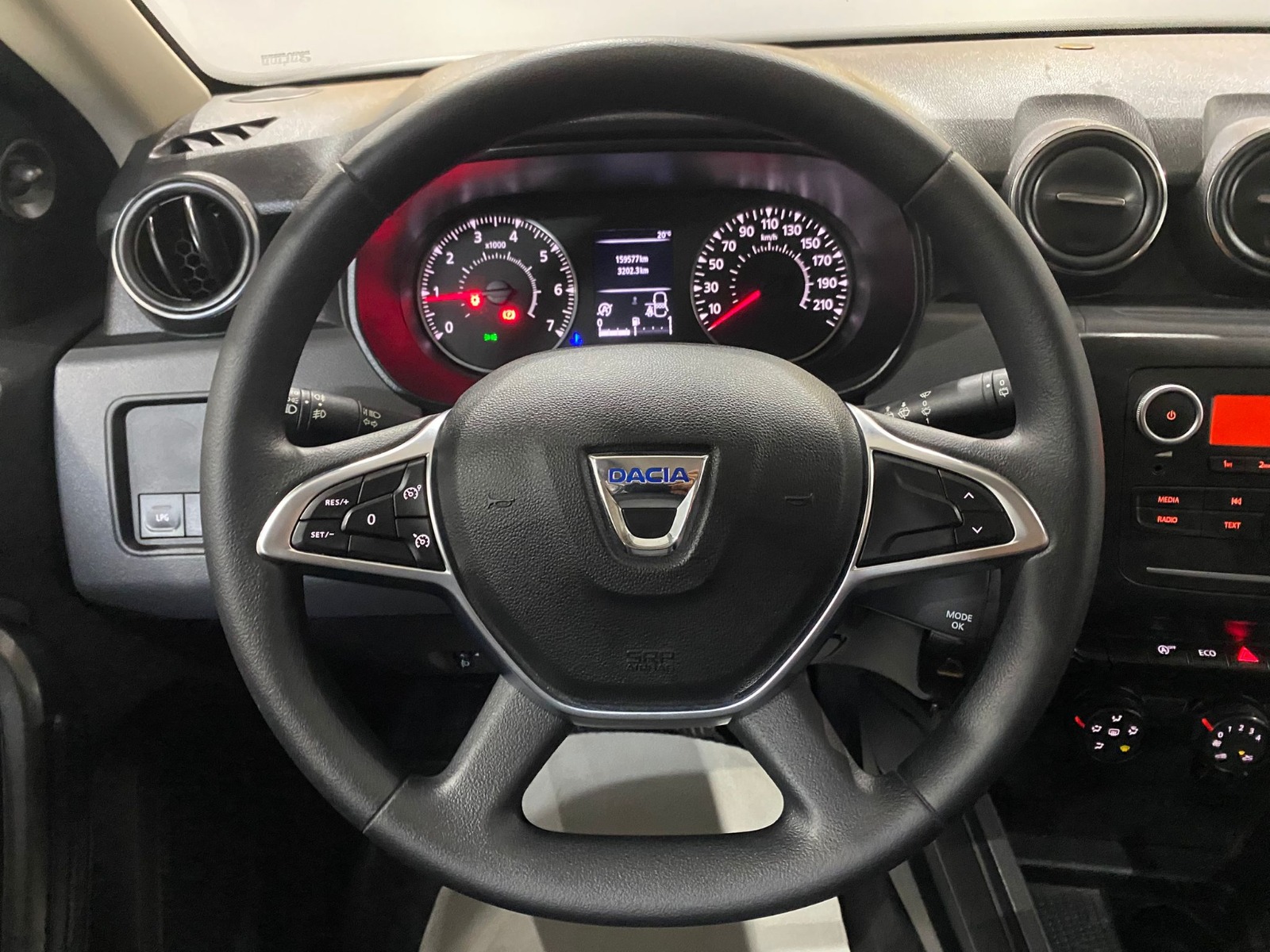 TaksitliOto.Net | 2.El Dacia Duster SUV 1.0 Tce ECO-G Comfort | Manuel & Benzin + LPG | Beyaz | İzmir.2el 2022 Benzin + LPG Manuel Dacia Duster Beyaz Gürel Tasarım Aksesuar Otomotiv San. Tic. Ltd. Şti.