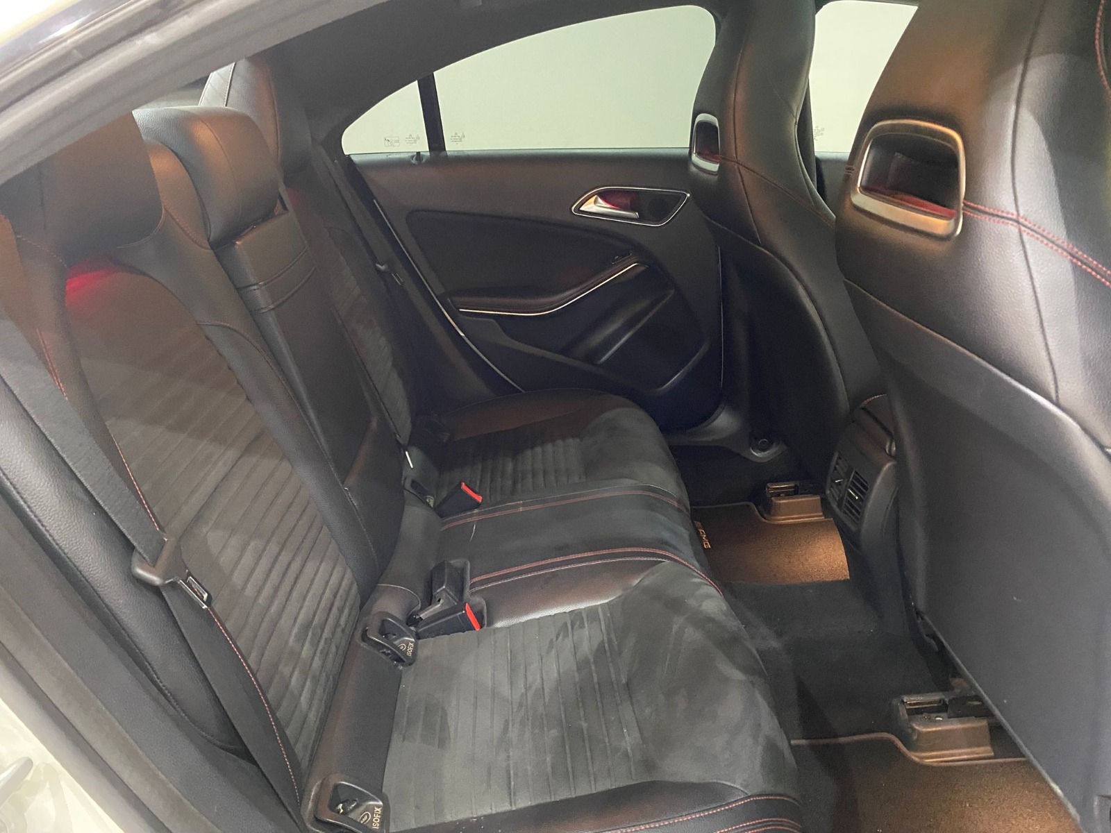2016 Benzin Otomatik Mercedes-Benz CLA Beyaz Gürel Tasarım Aksesuar Otomotiv San. Tic. Ltd. Şti.