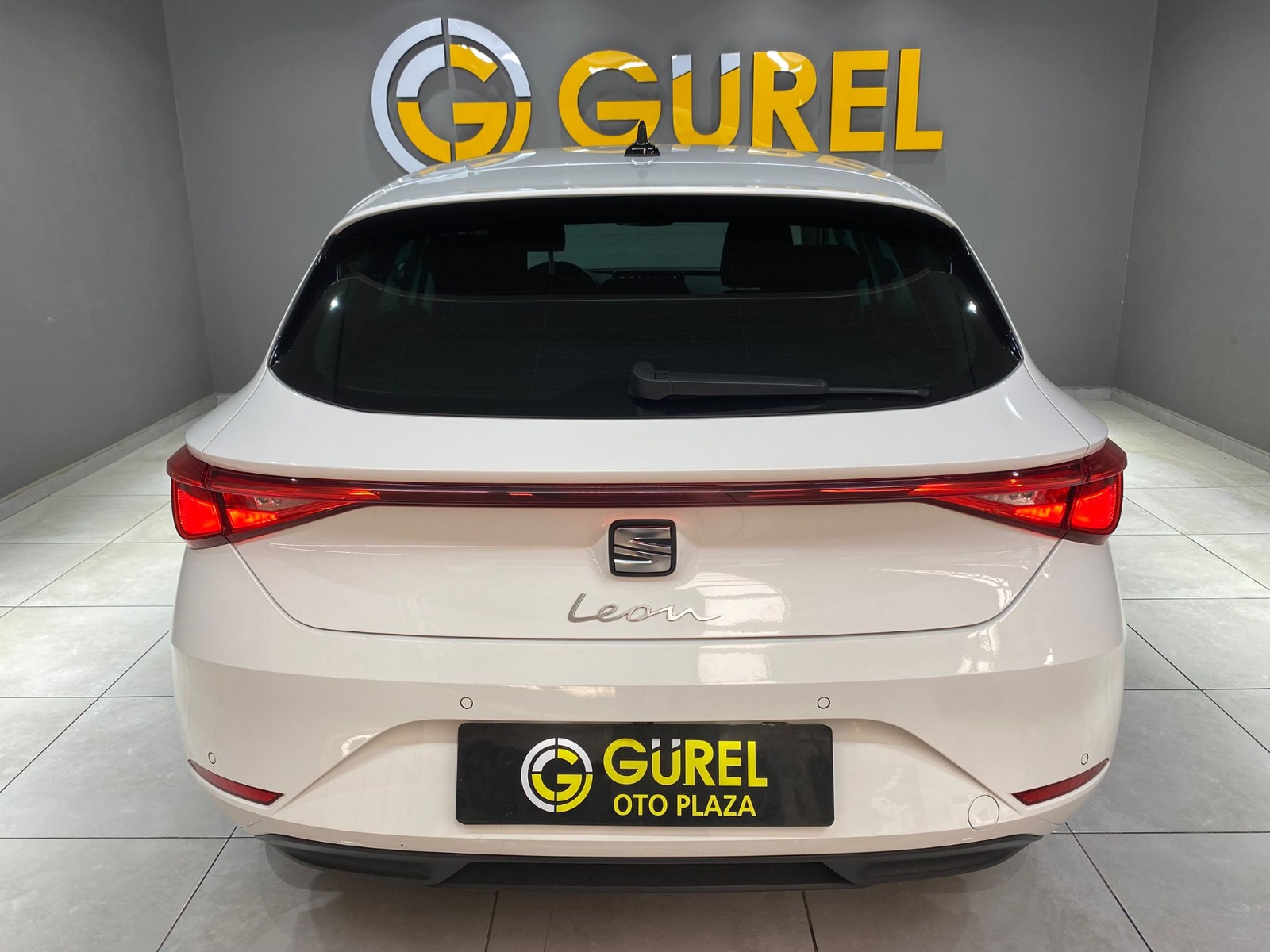 2024 MHEV Otomatik Seat Leon Beyaz Gürel Tasarım Aksesuar Otomotiv San. Tic. Ltd. Şti.
