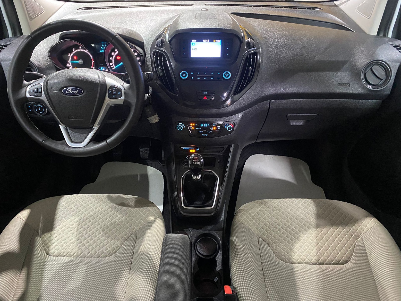 2023 Benzin Manuel Ford Tourneo Courier Beyaz Gürel Tasarım Aksesuar Otomotiv San. Tic. Ltd. Şti.