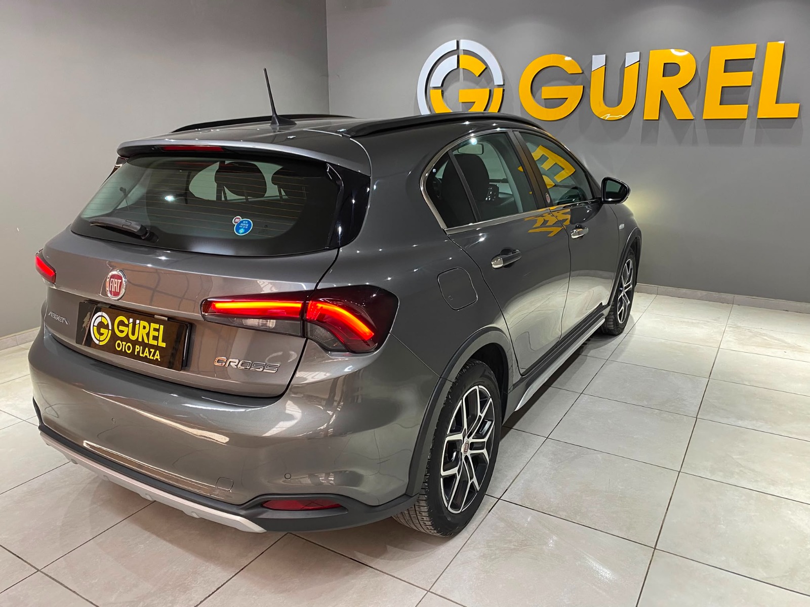 2023 Benzin Manuel Fiat Egea Cross Gri Gürel Tasarım Aksesuar Otomotiv San. Tic. Ltd. Şti.