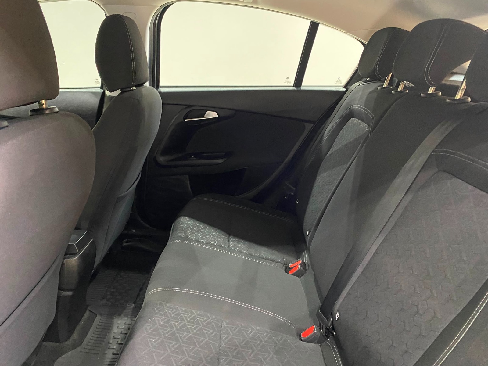 2023 Benzin Manuel Fiat Egea Cross Gri Gürel Tasarım Aksesuar Otomotiv San. Tic. Ltd. Şti.