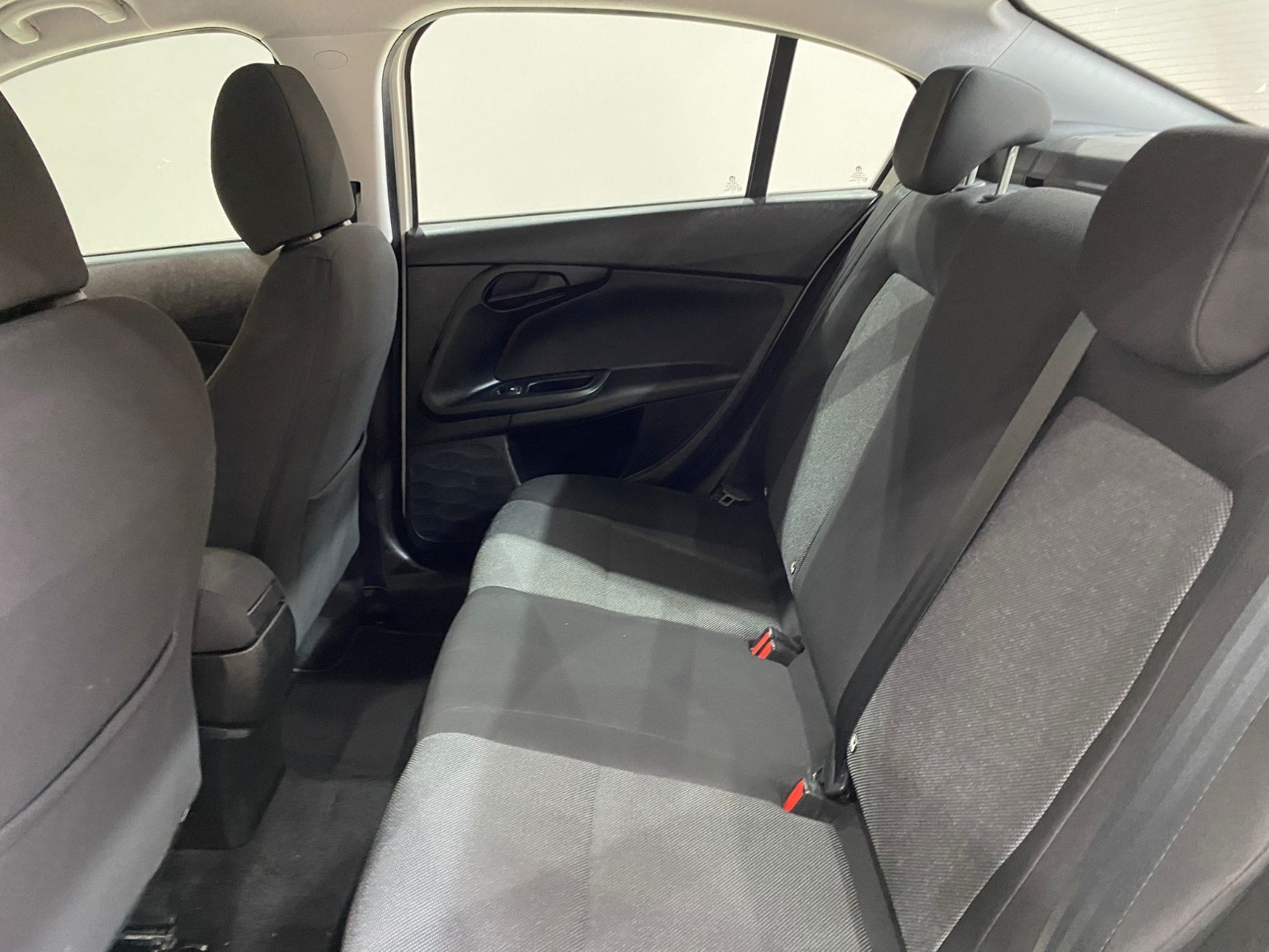 2023 Dizel Manuel Fiat Egea Beyaz Gürel Tasarım Aksesuar Otomotiv San. Tic. Ltd. Şti.