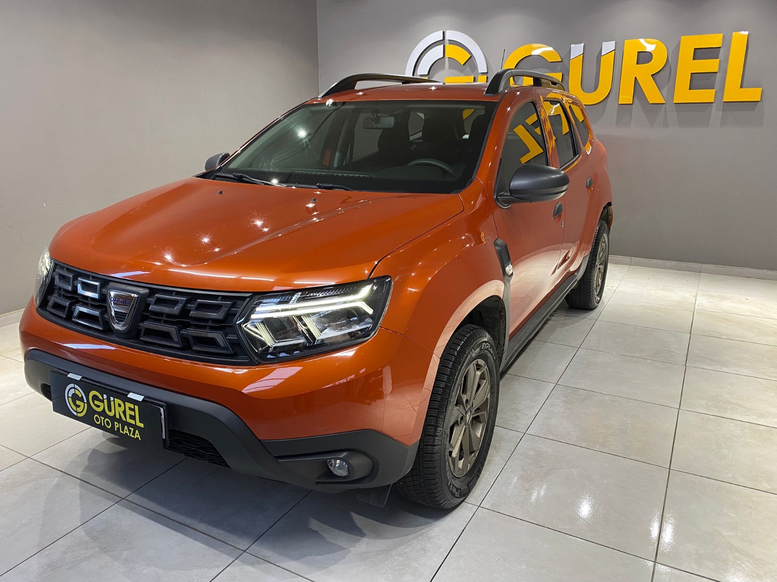 2022 Benzin Manuel Dacia Duster Turuncu Gürel Tasarım Aksesuar Otomotiv San. Tic. Ltd. Şti.