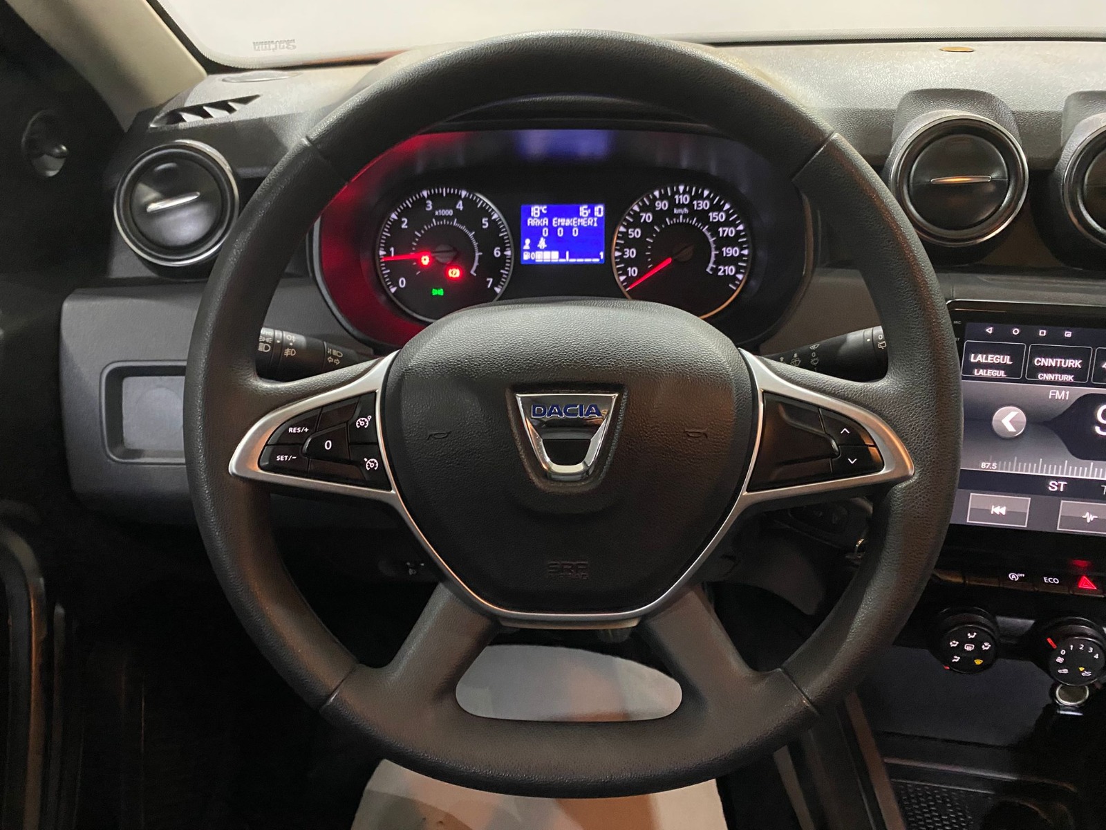 2022 Benzin Manuel Dacia Duster Turuncu Gürel Tasarım Aksesuar Otomotiv San. Tic. Ltd. Şti.