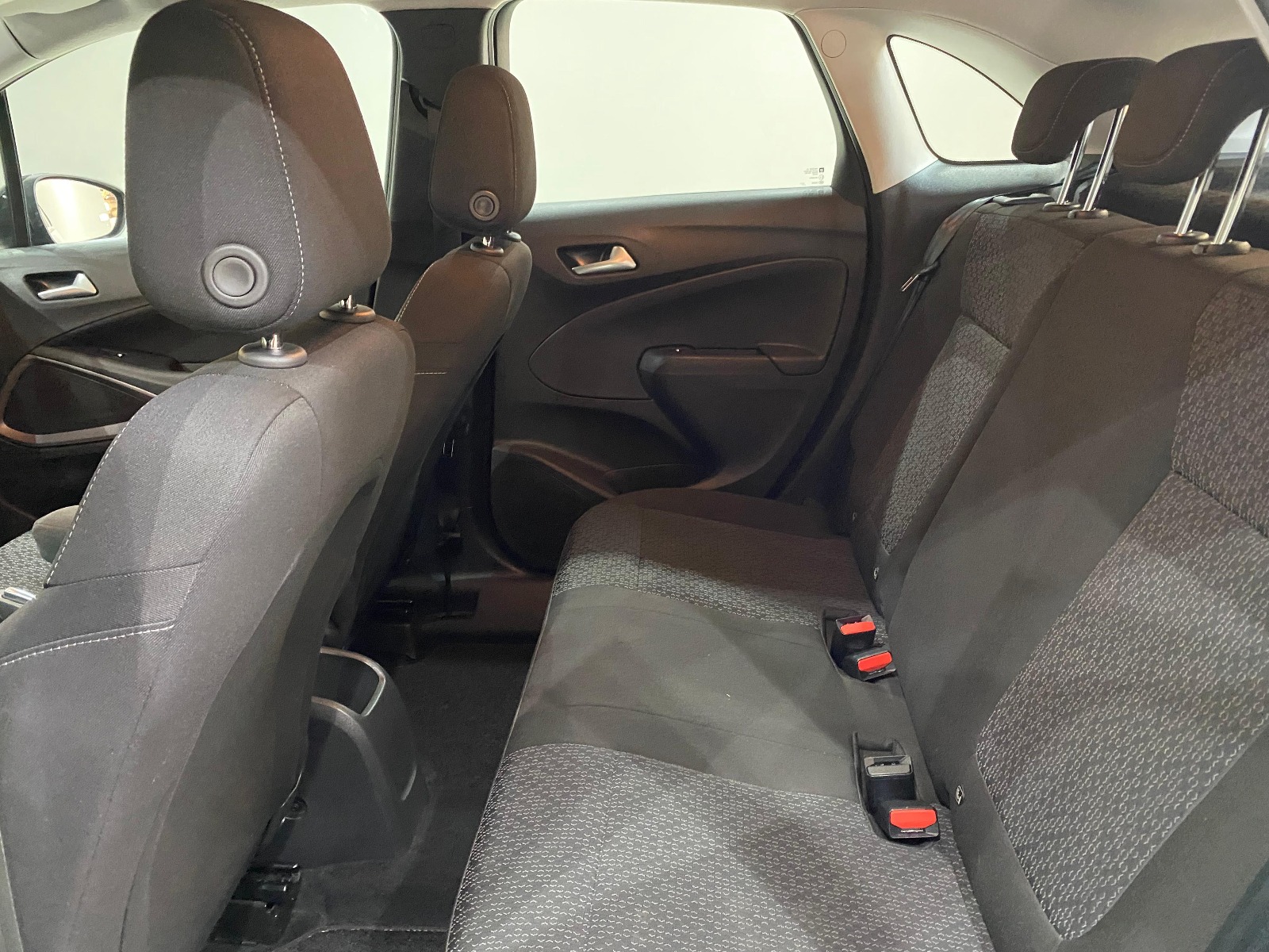 2023 Benzin Otomatik Opel Crossland Gri Gürel Tasarım Aksesuar Otomotiv San. Tic. Ltd. Şti.