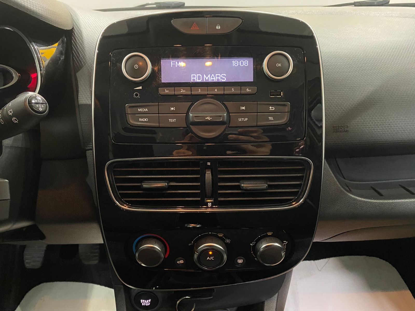 2020 Benzin Manuel Renault Clio Beyaz Gürel Tasarım Aksesuar Otomotiv San. Tic. Ltd. Şti.